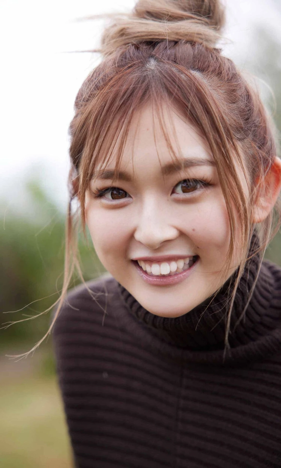 Yuuchami ゆうちゃみ, 週プレ Photo Book 「ギャルと清楚の二刀流！！」
