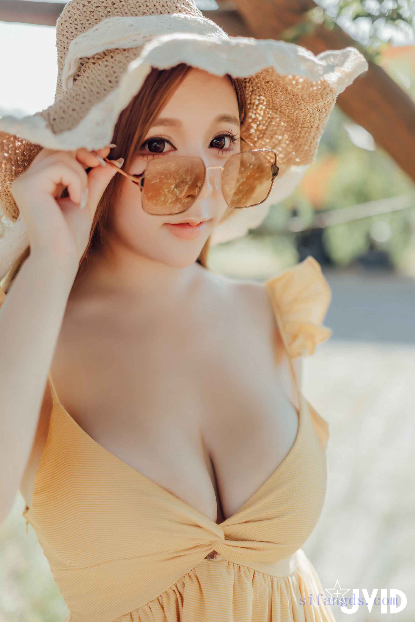 [JVID] 本壘奈 – 我與本壘奈在車內劇烈搖晃體驗極致快感!!!!!