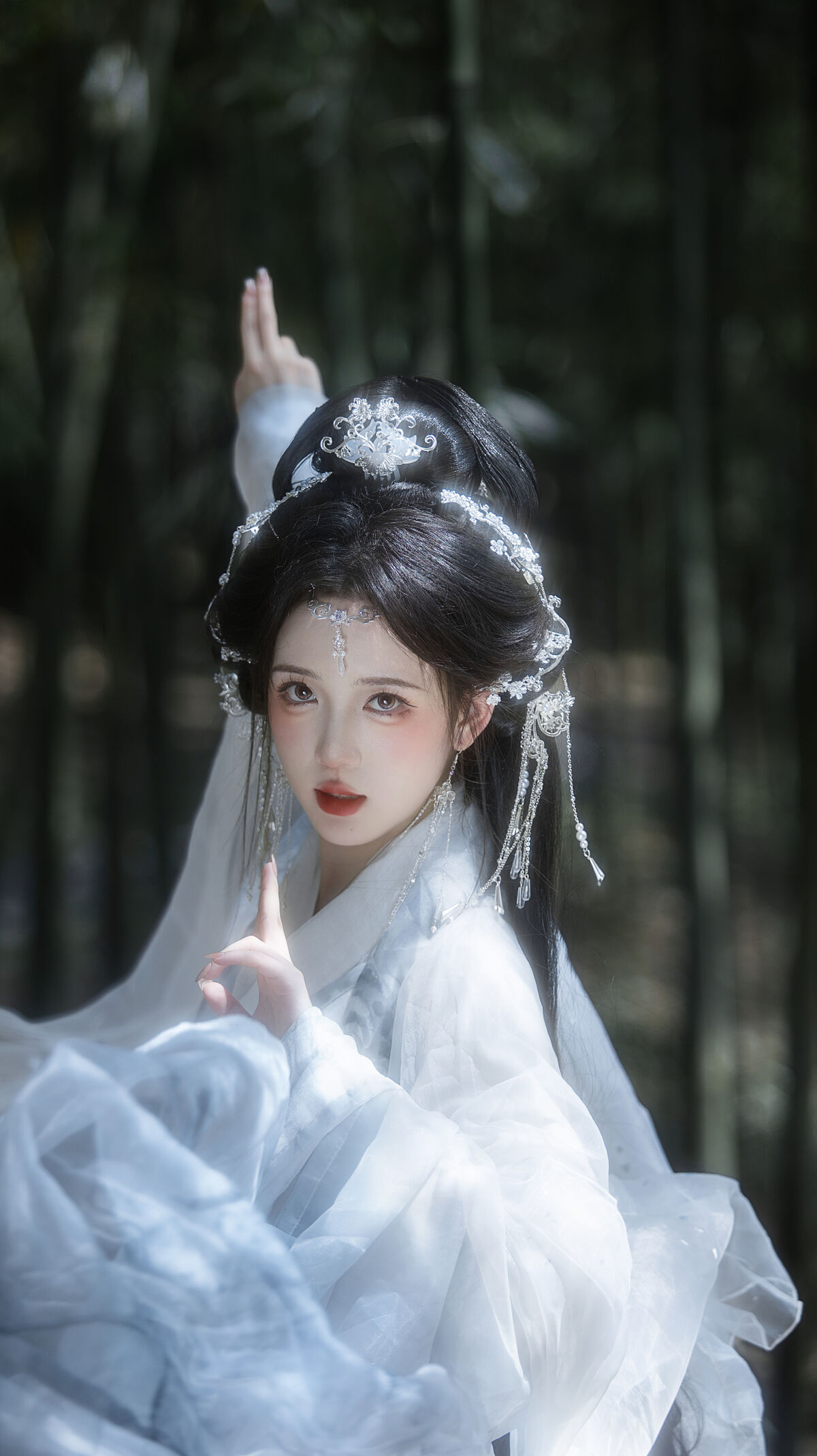 YiTuYu艺图语 Vol.10525 Yi Ming