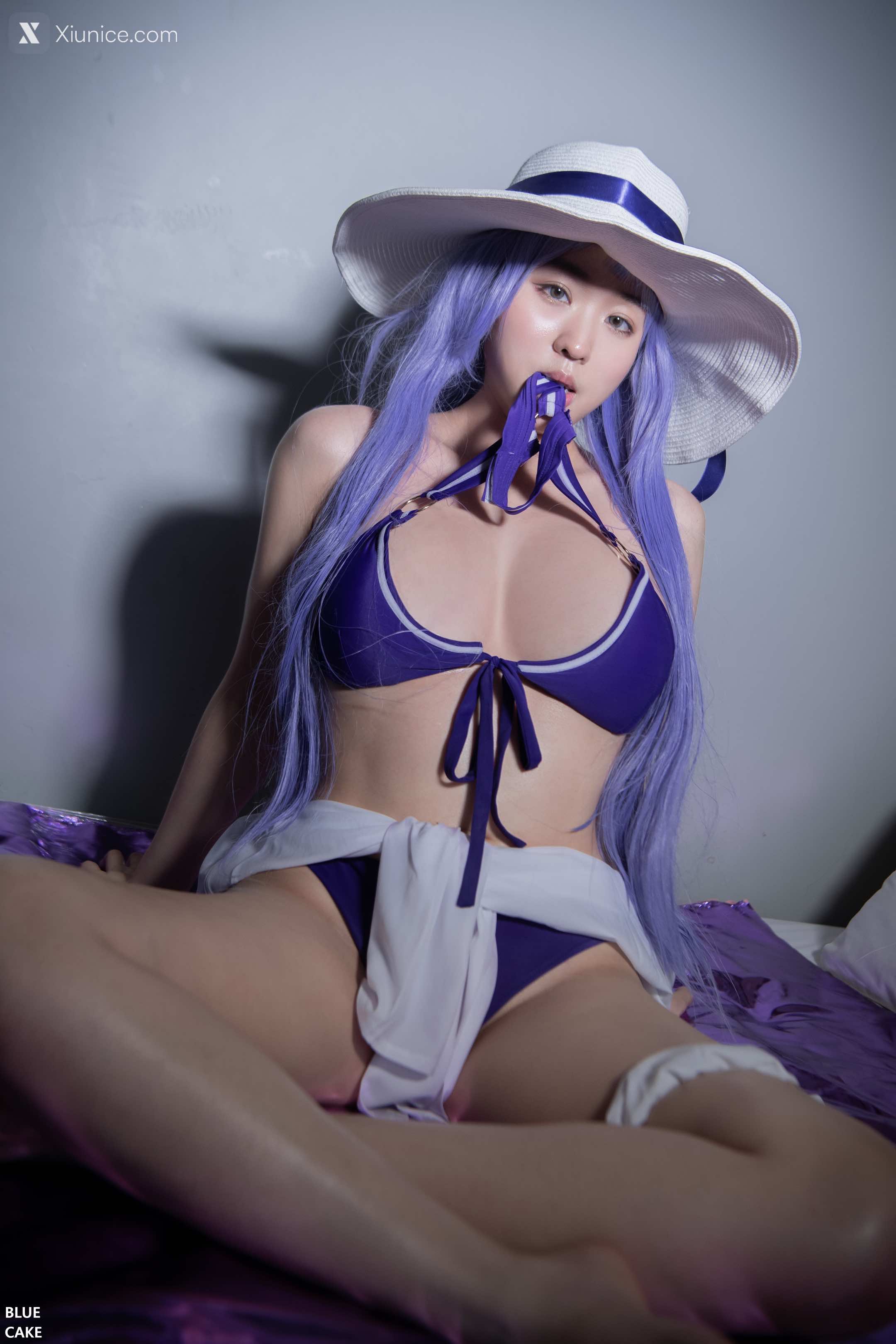 BLUECAKE Nono – Pool Party Caitlyn 4K