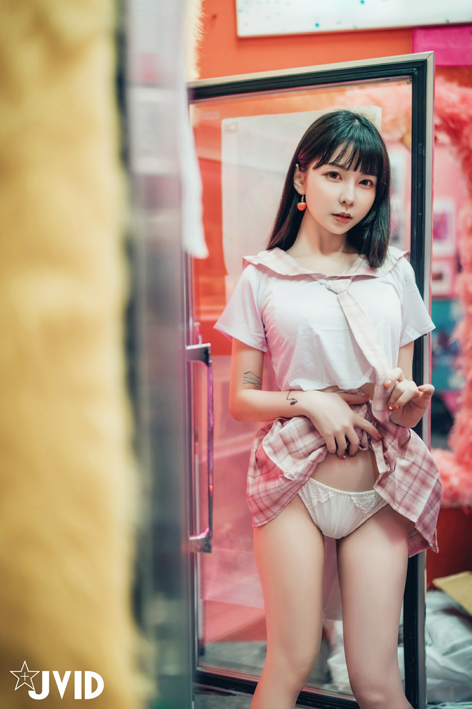 [JVID] 辰辰 & 胎尼 – 檳榔西施情色妄想