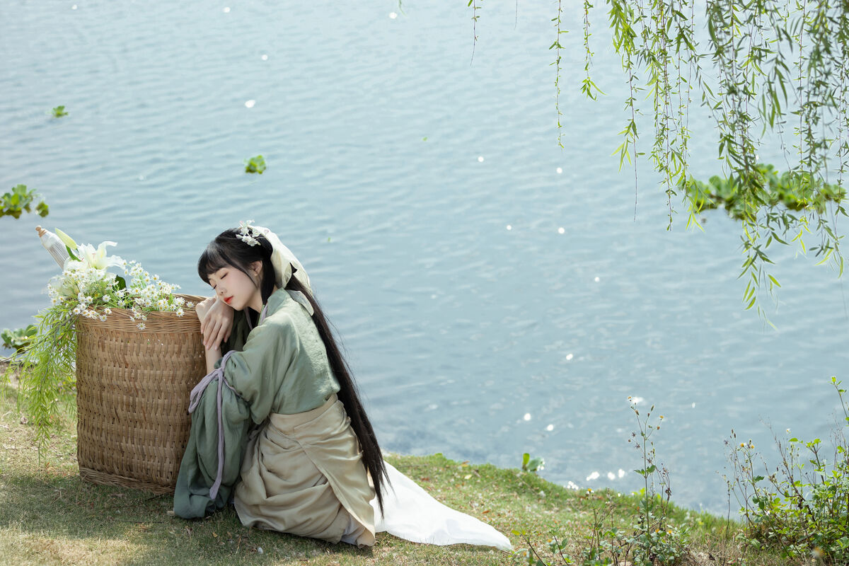 YiTuYu艺图语 Vol.10302 Shi Zhi Lin