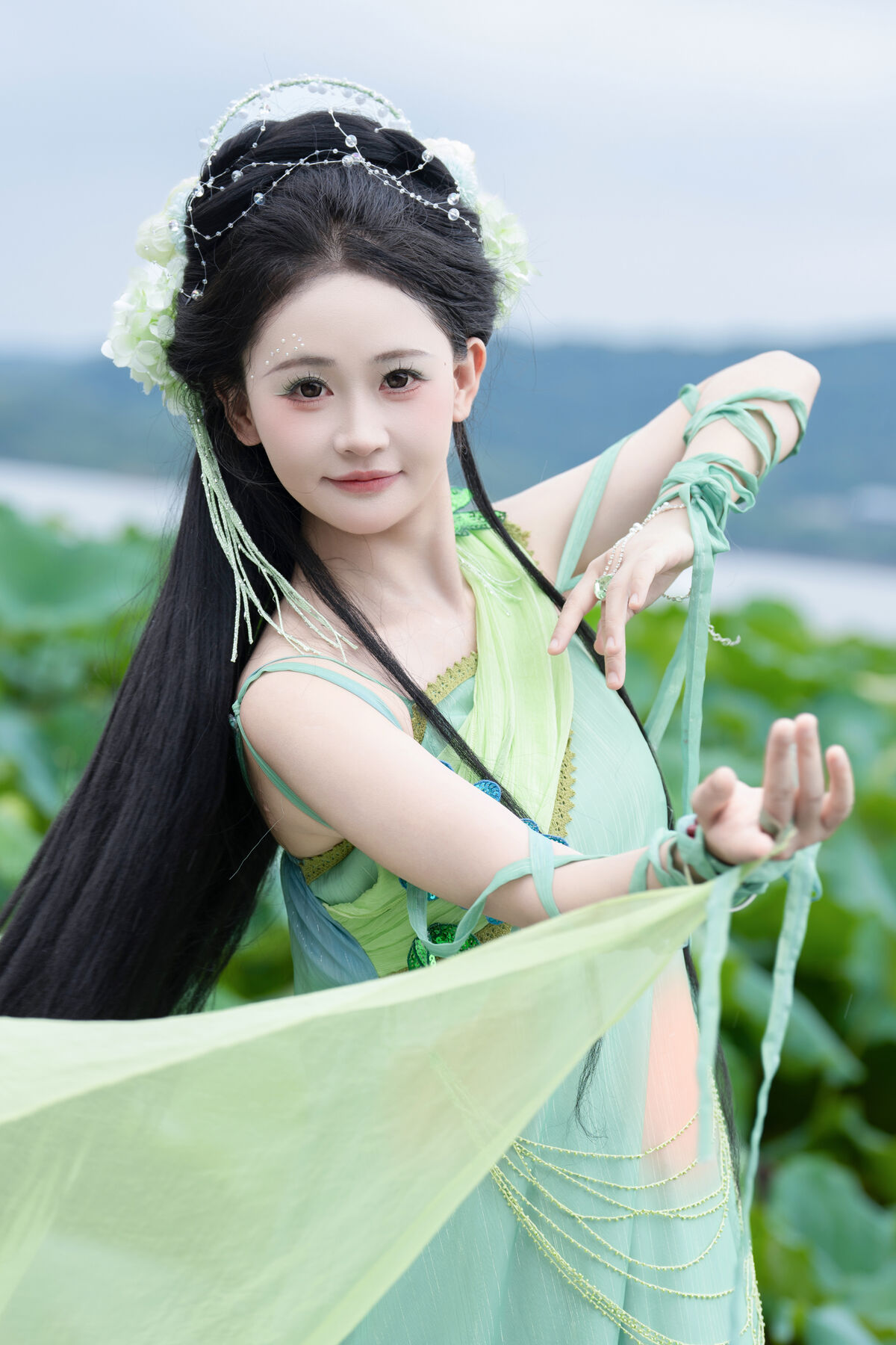 YiTuYu艺图语 Vol.10362 Jiao Yi Zhi Sui Sui