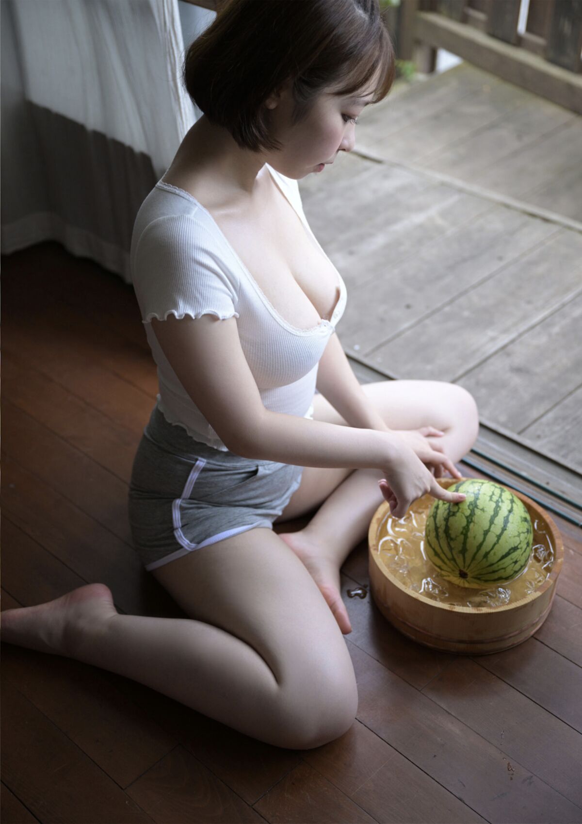 Riho Shishido 宍戸里帆 - 週刊現代デジタル写真集 PN パフィーニップル