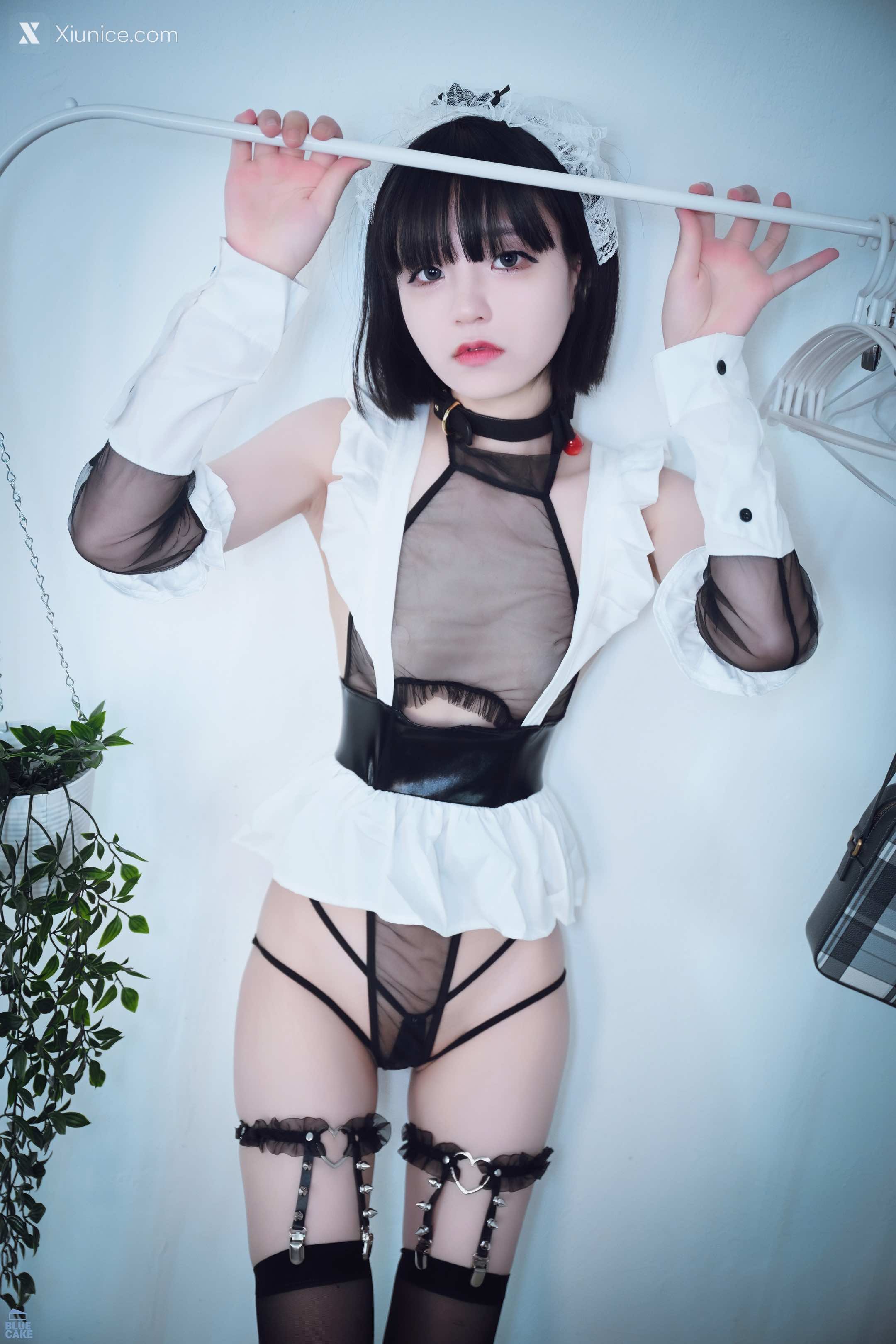 BLUECAKE Jeong Jenny (정제니) – Maid Cosplay 4K