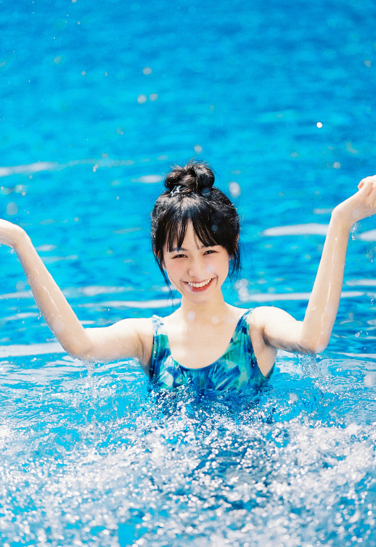 YiTuYu艺图语 Vol.10351 Kua Lie Su Su