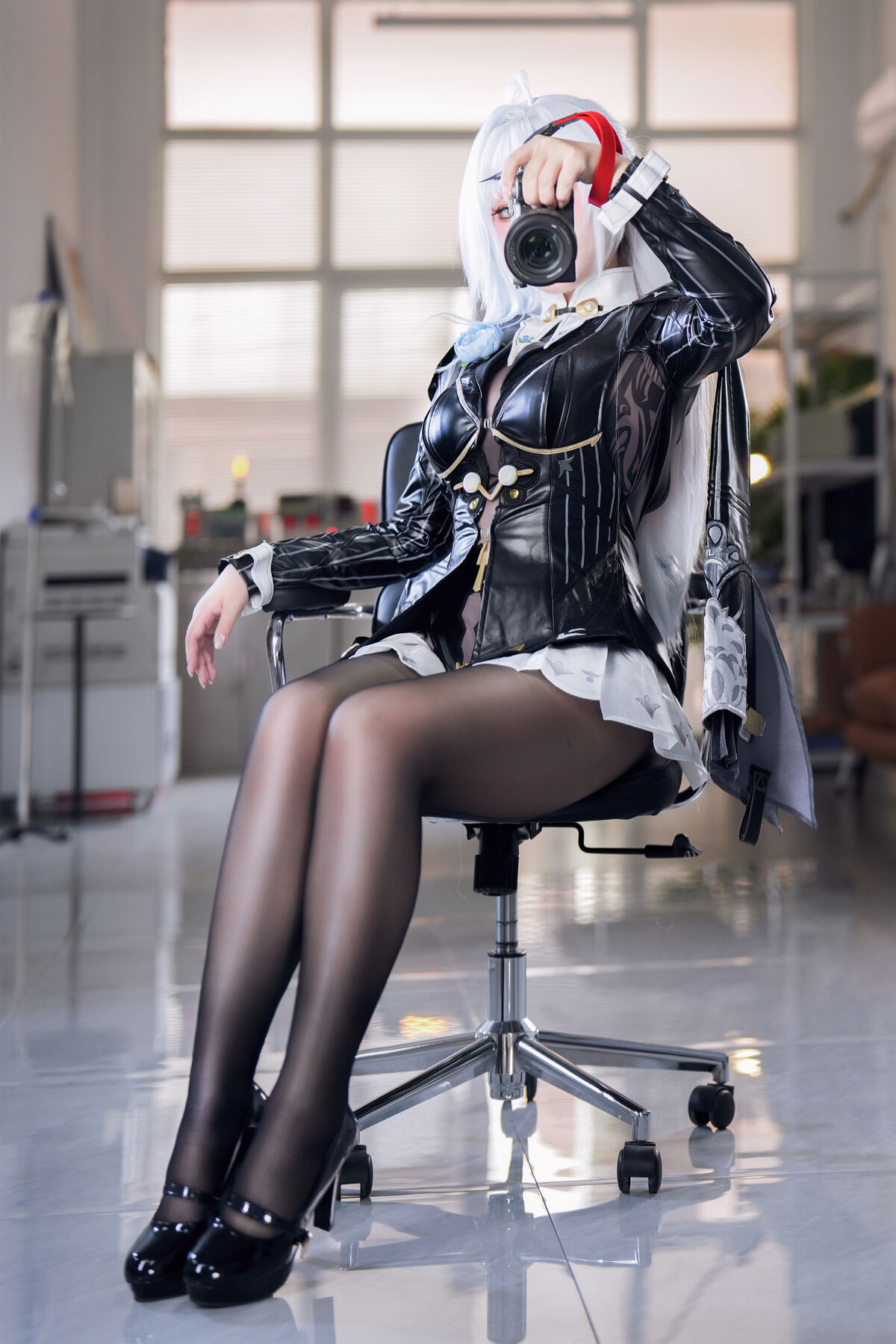 Coser@半半子 - 绝区零 儀玄師匠 墨形影踪
