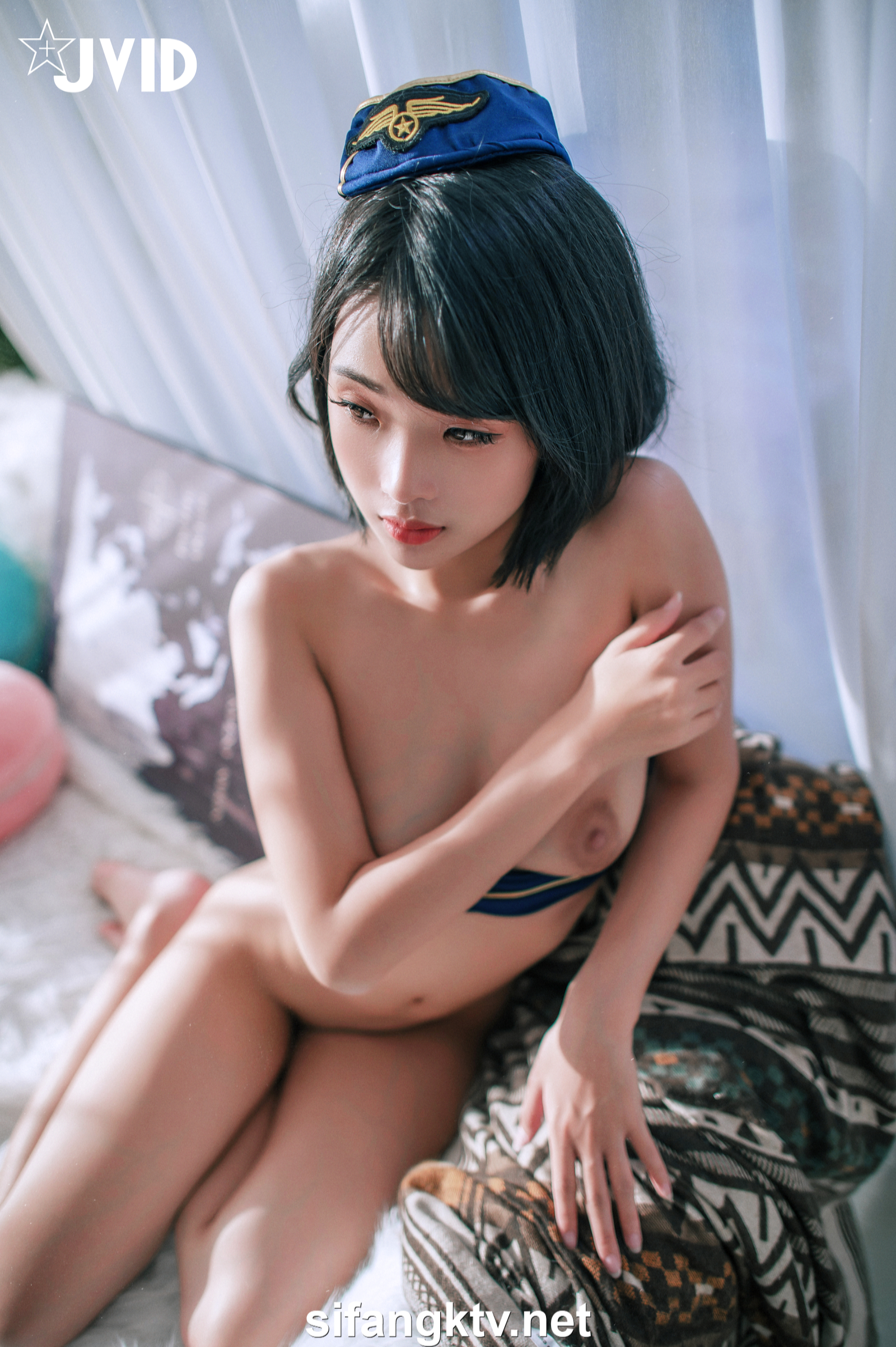 [JVID] 露露咪 – 淫蕩美艷空姐的教育「性」