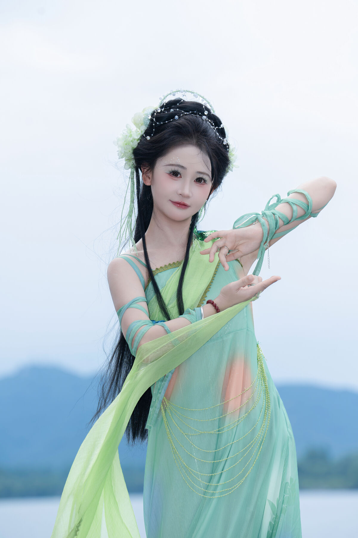 YiTuYu艺图语 Vol.10362 Jiao Yi Zhi Sui Sui