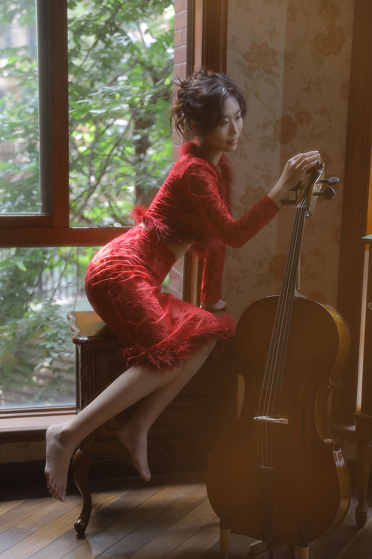 YiTuYu艺图语 Vol.10247 Qiao Ke Li He Da Hua Jia