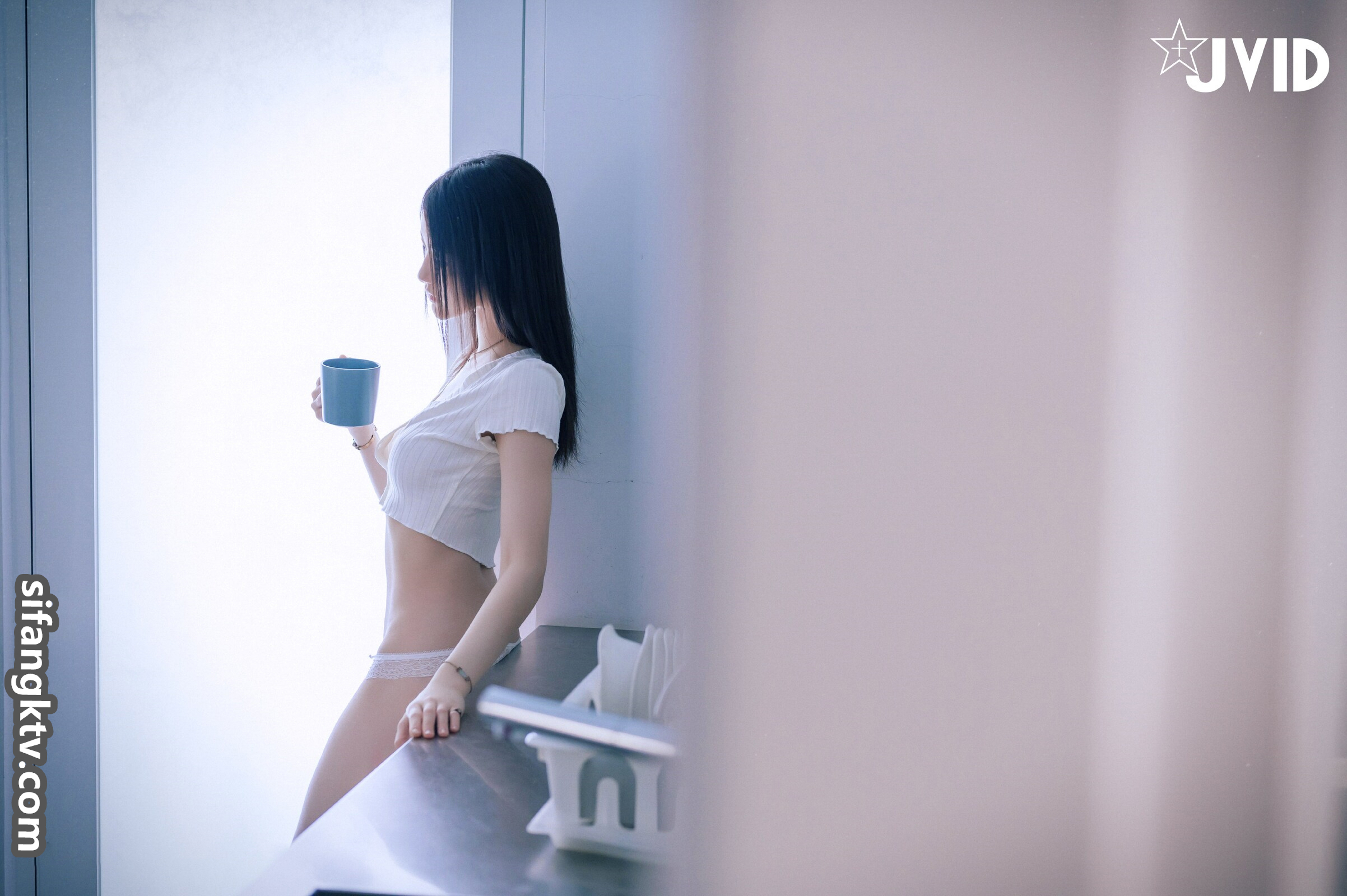 [JVID] 阿黎 – 旅行日租的艷遇阿黎
