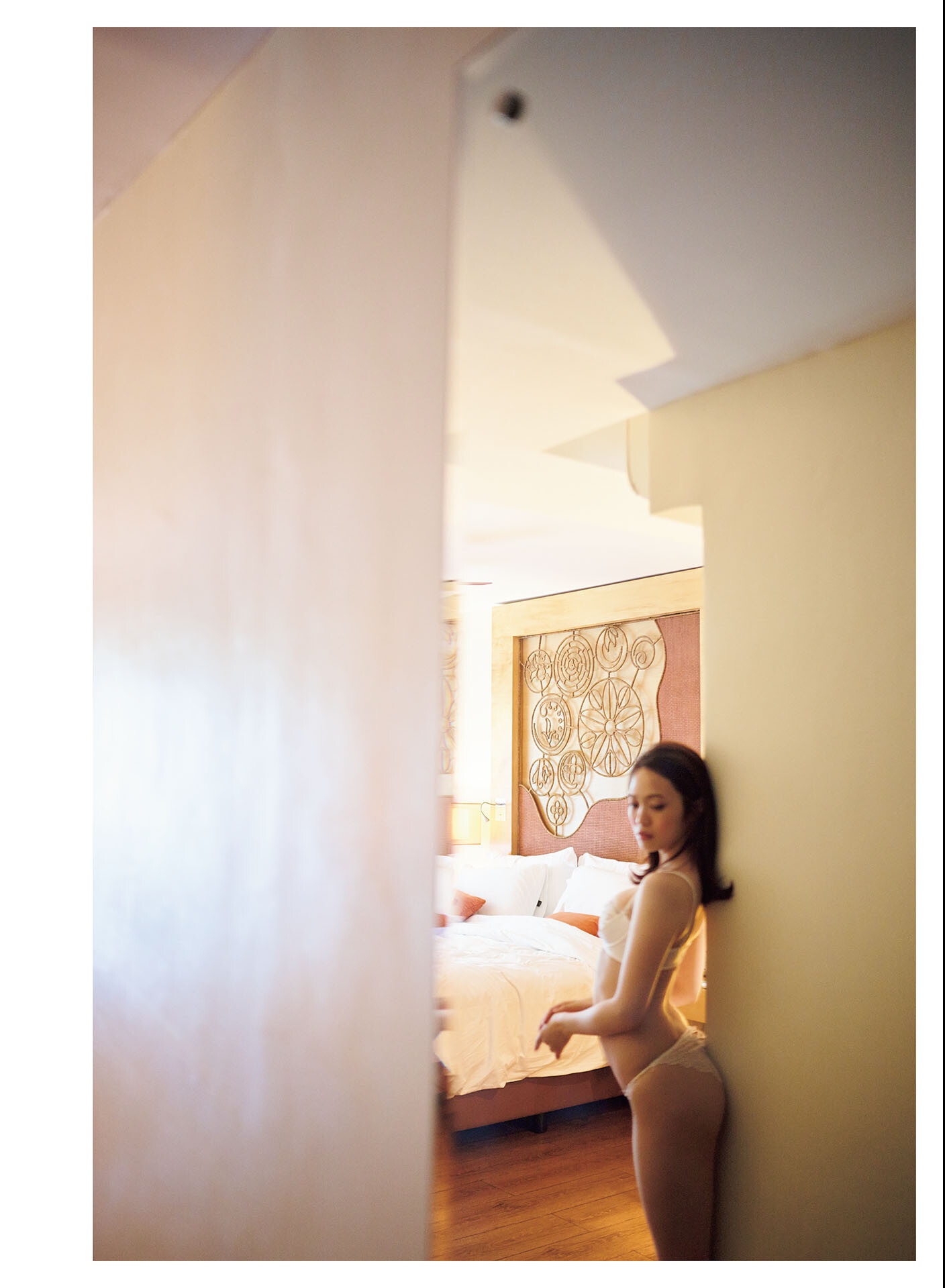 [Photobook] 宮田愛萌 Lilas【DMM限定アザーカット付き版】