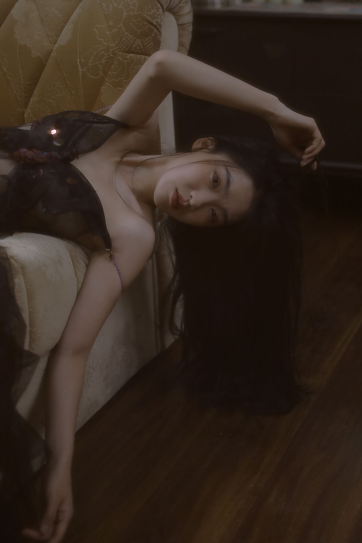 YiTuYu艺图语 Vol.10534 Guo Rong Di Hai Jiao