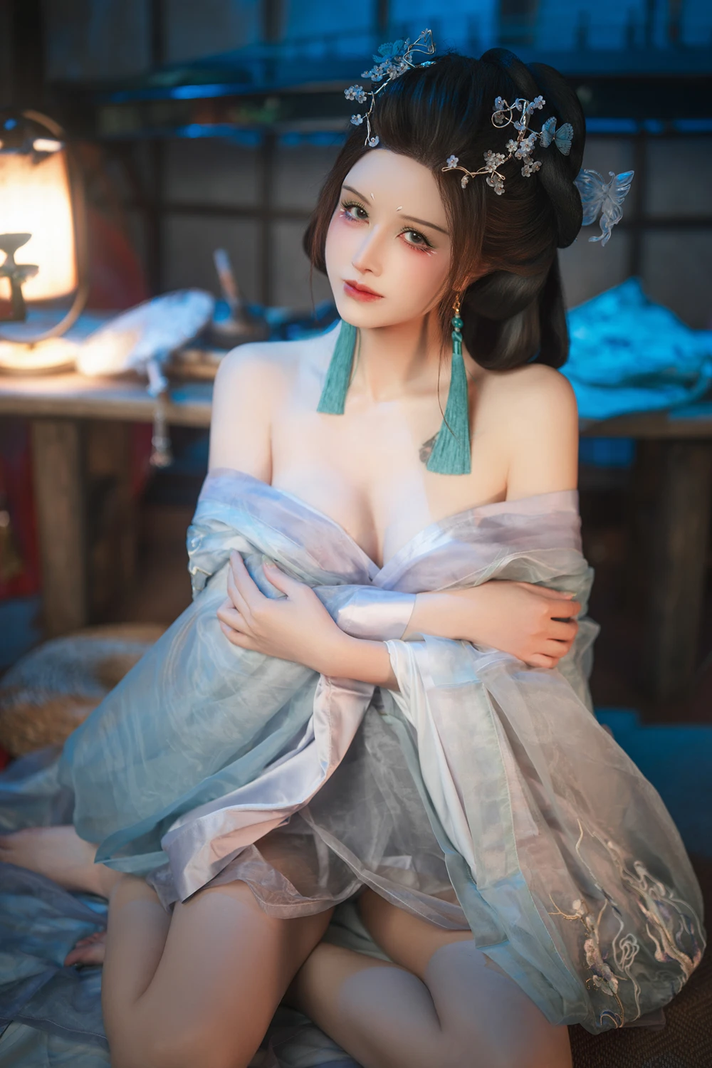 Cosplay 鹿八岁 – 碎蝶梦
