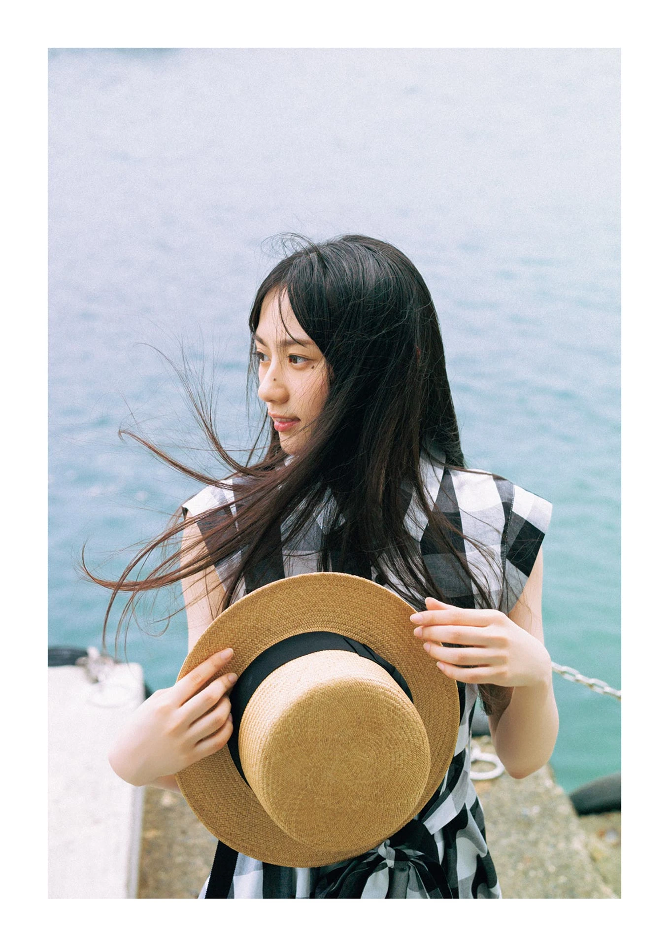 Sakura Kawasaki 川﨑桜, B.L.T. 2025.09 (ビー・エル・ティー 2025年9月号)