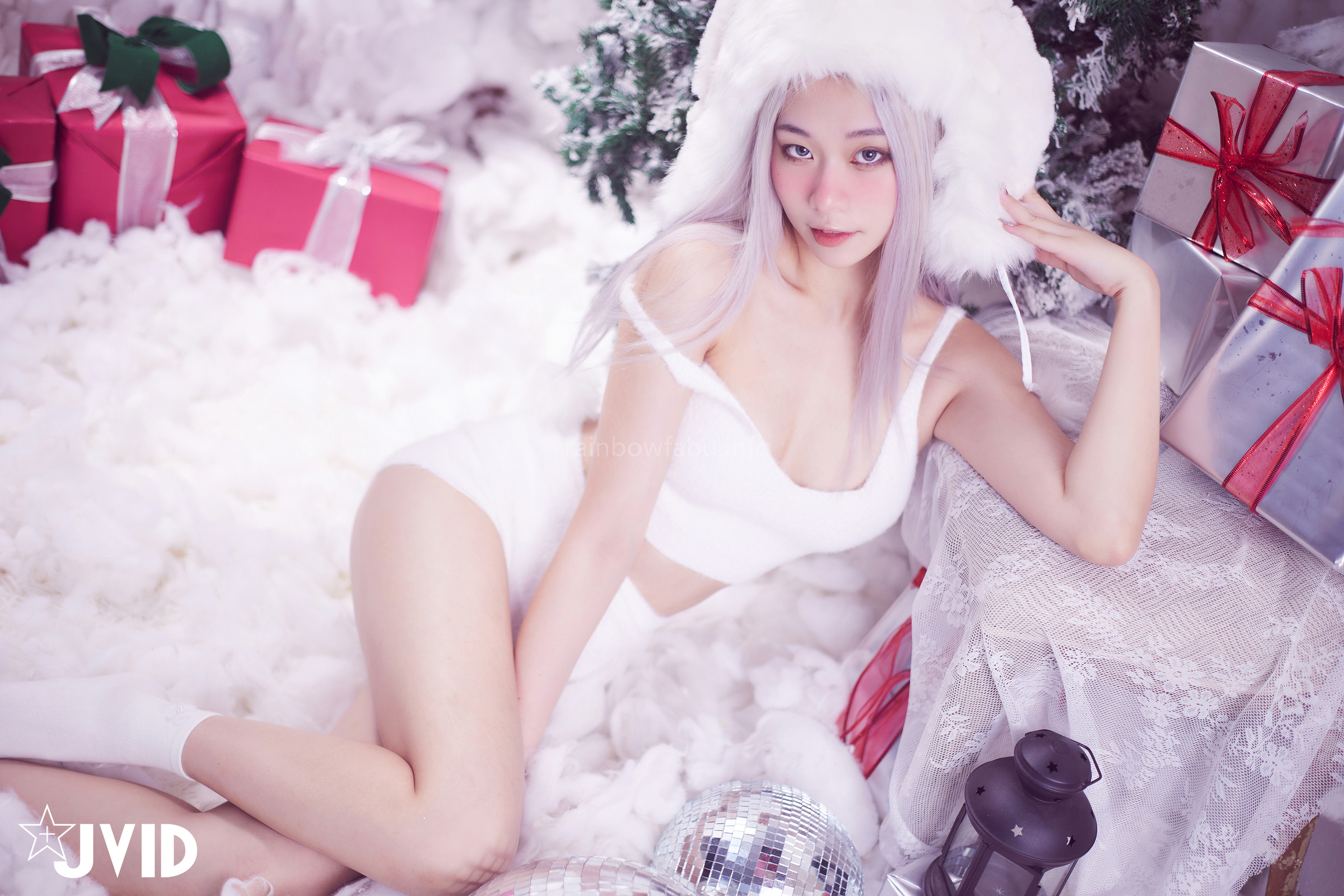 [JVID] Verna – 性感的愛死寂寞人雪女Verna陪你度過聖誕寒冬