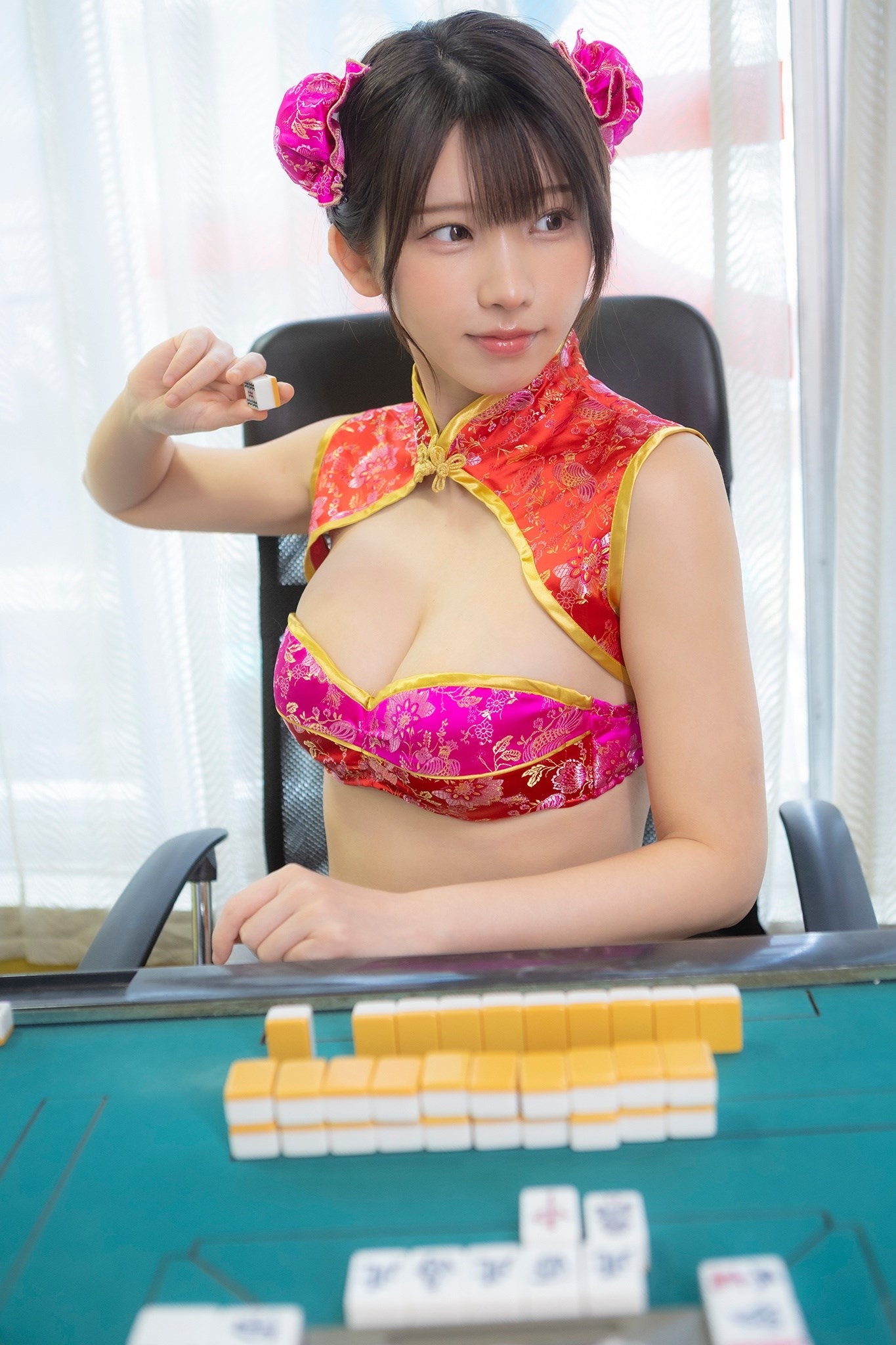 [Photobook] えなこ「夢で逢えたら」【ヤングチャンピオンデジグラ】