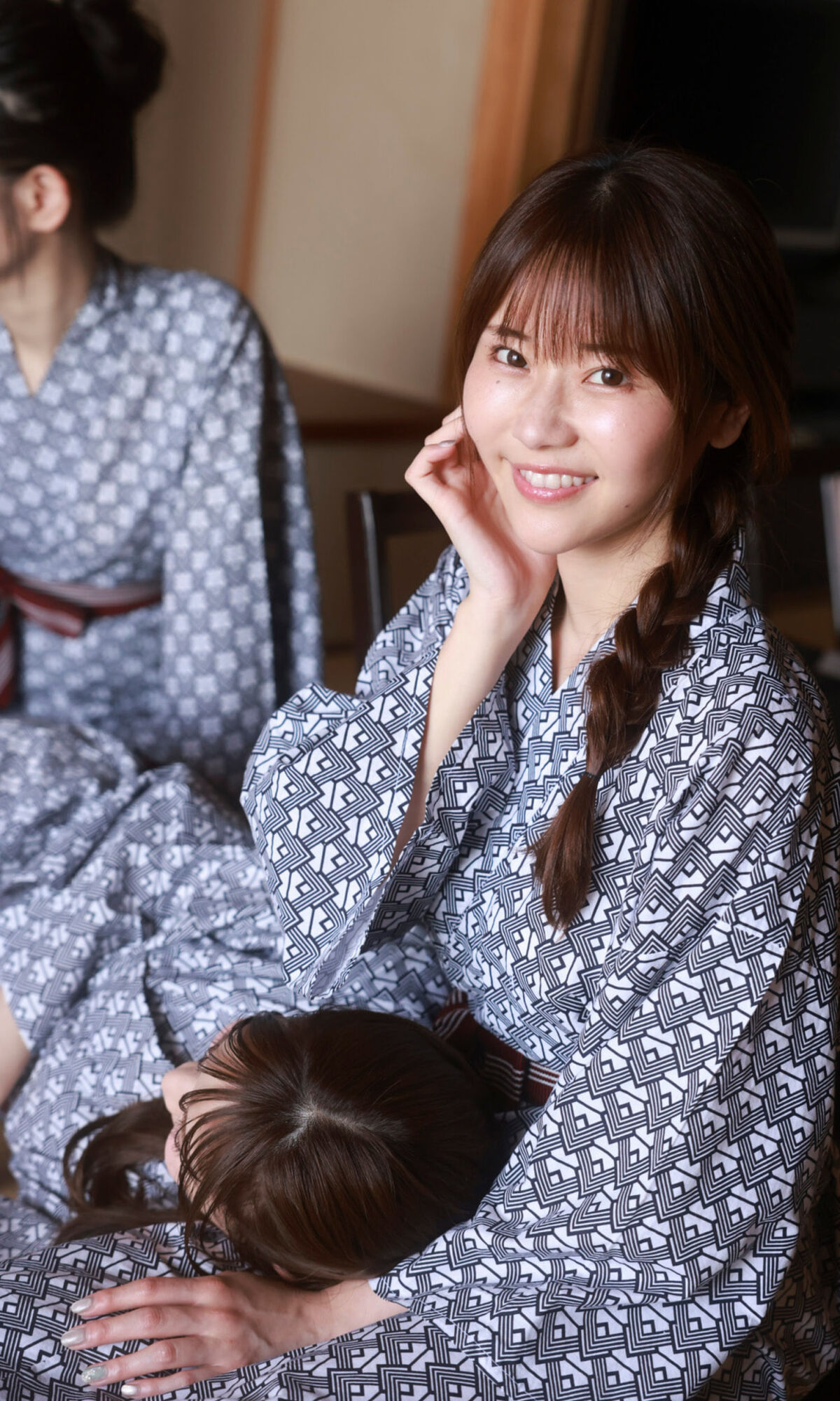 Kasumi Hasegawa 長谷川かすみ and Yui Ito 伊藤優衣 and Yuki Mizuhara 水原ゆき - デジタル限定