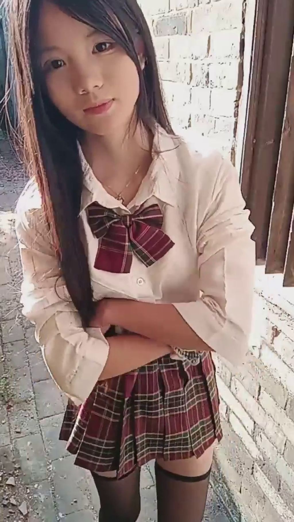 水嫩宝宝: 农村07年美少女 户外跳蛋 勾搭隔壁油腻大叔 47 水嫩宝宝: 农村07年美少女 户外跳蛋 勾搭隔壁油腻大叔