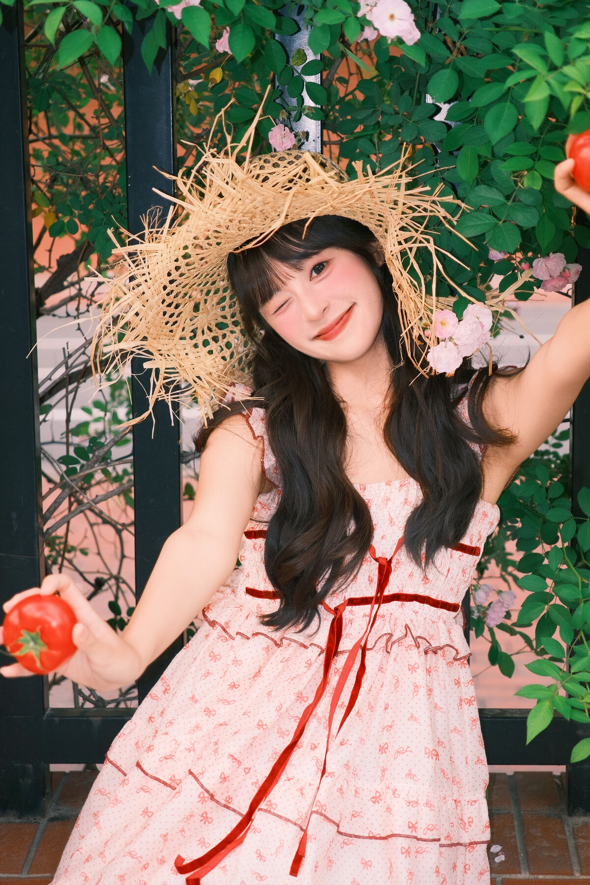 YiTuYu艺图语 Vol.10263 Xia Yu Xiao Nian