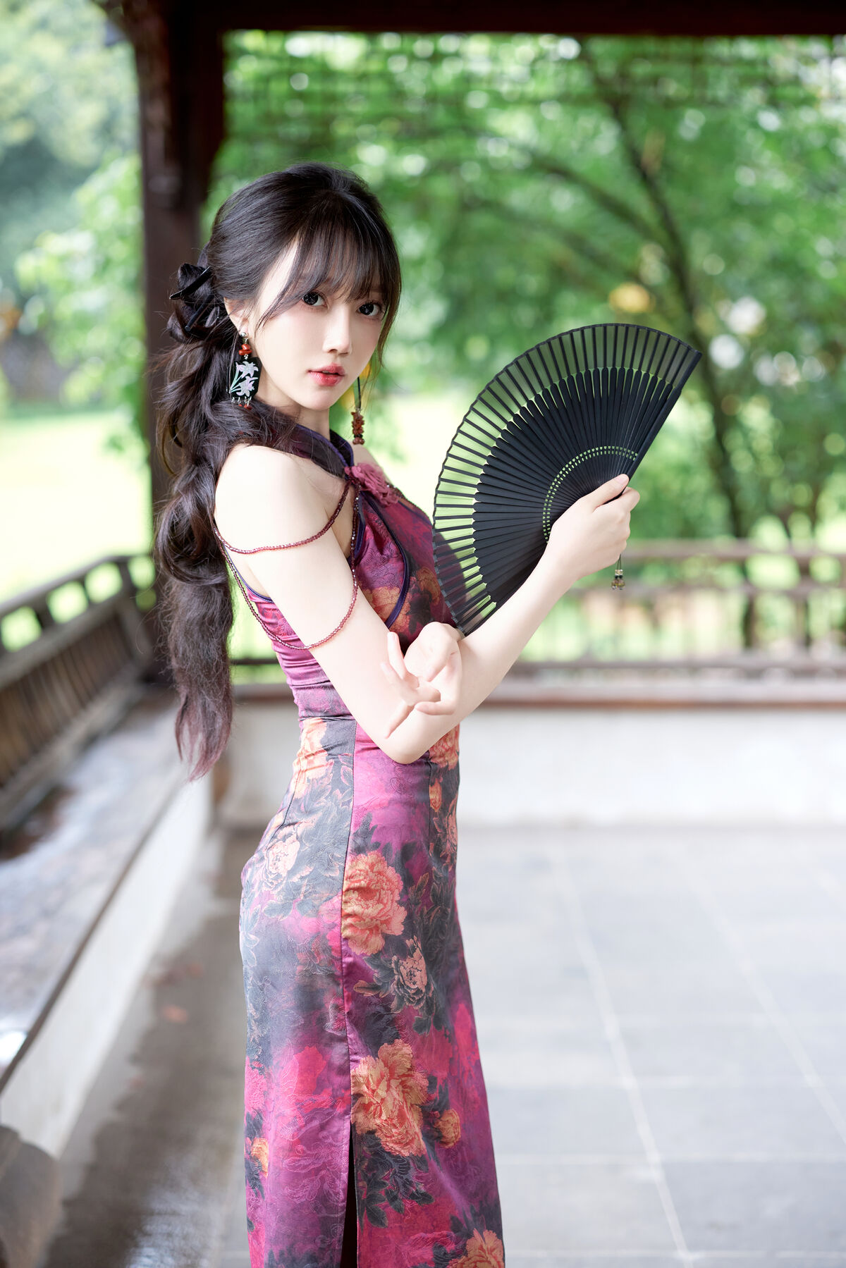 内购无水印 Yue Er Yue Er 玥儿玥er - 秀人网模特 紫色旗袍