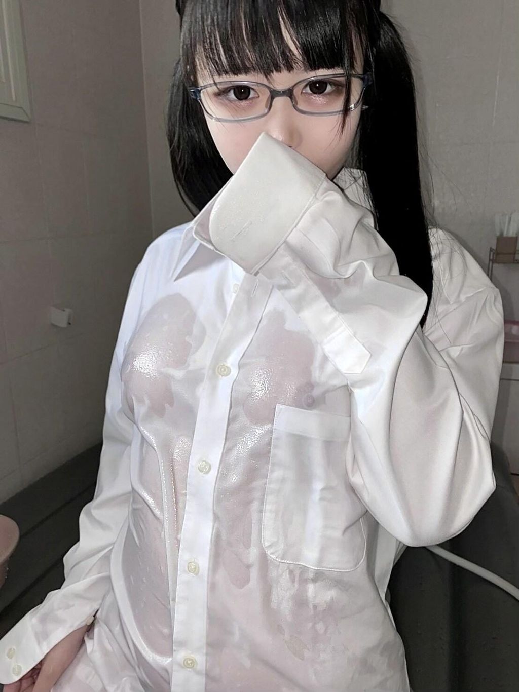 BaTaN_QxQ： 稀有软萌萝莉风俗娘