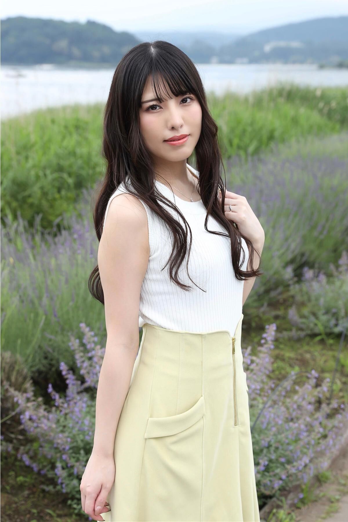 Mahiro まひろさん - 童顔でアイドルのような若奥様 Part01