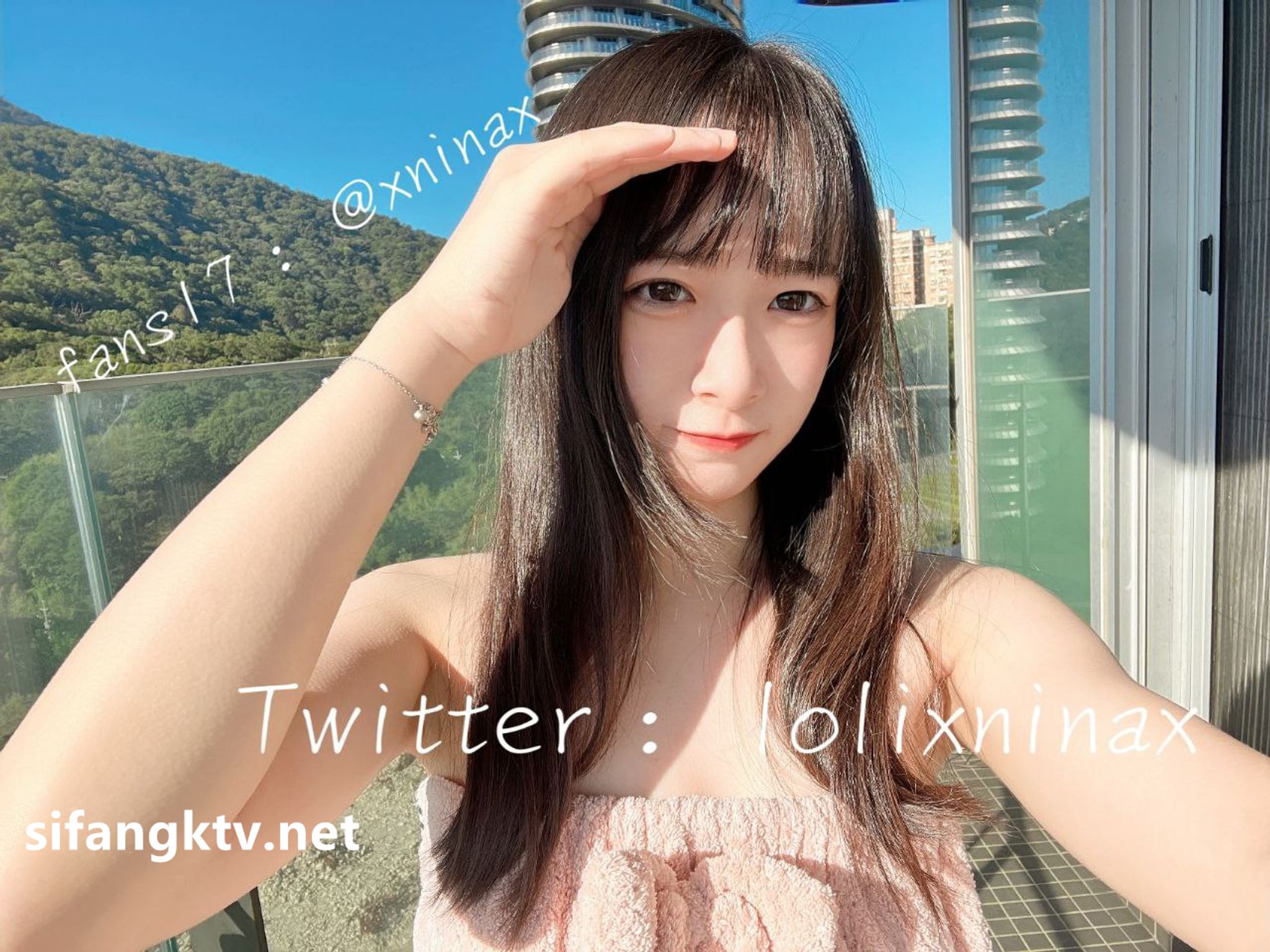 lolixnixax(小只马妮娜): 超级可爱的双马尾福利姬 #01 291 lolixnixax(小只马妮娜): 超级可爱的双马尾福利姬 #01