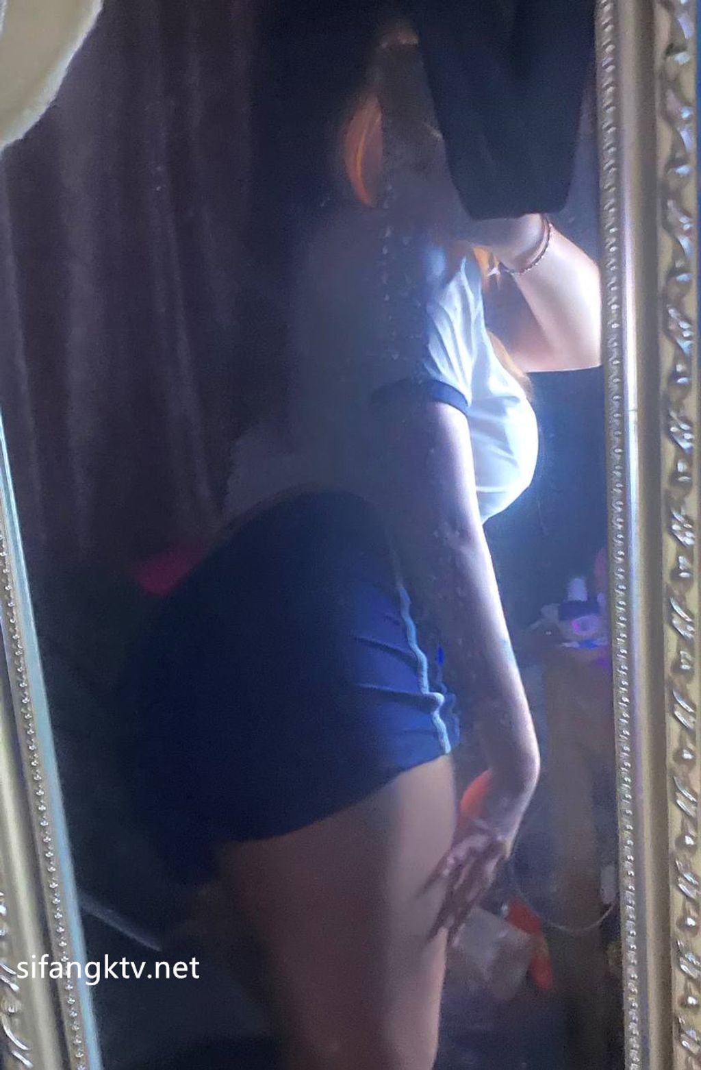[OtherXXX] Mico板烧鸭鸭： X高价福利视频写真
