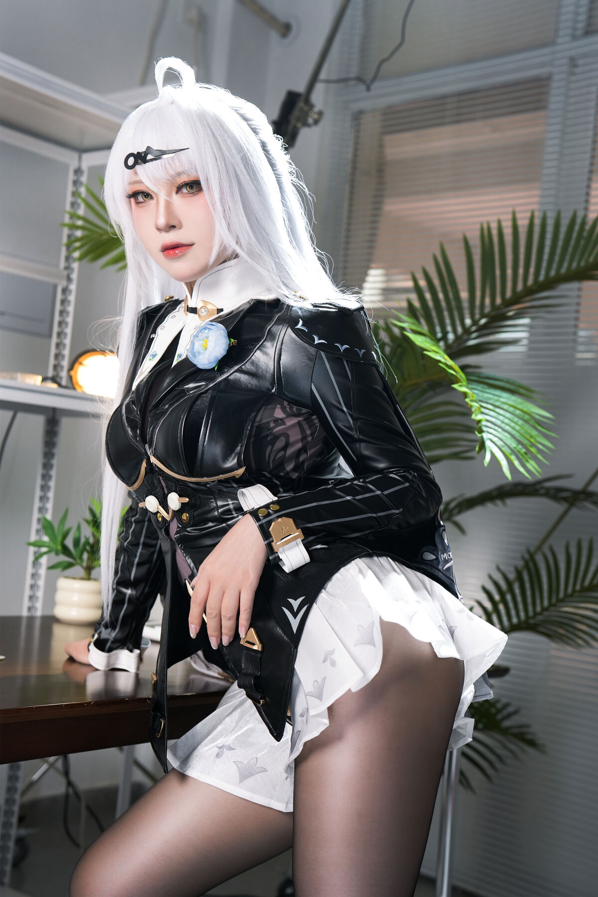 Coser@半半子 - 绝区零 儀玄師匠 墨形影踪