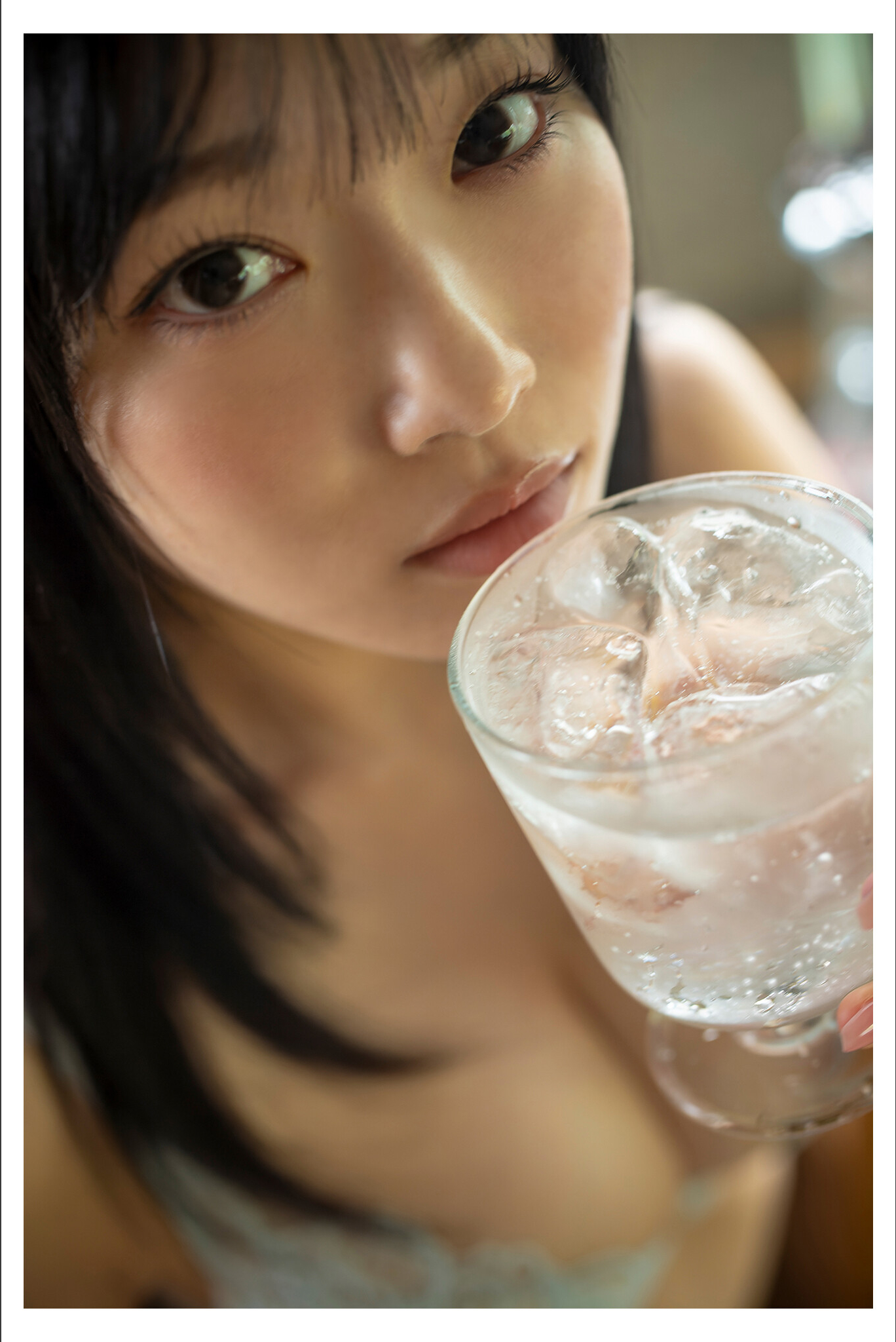 [Photobook] 2025.09.10 岸みゆ レトロとろとろDIARY PARADEデジタルフォトブック