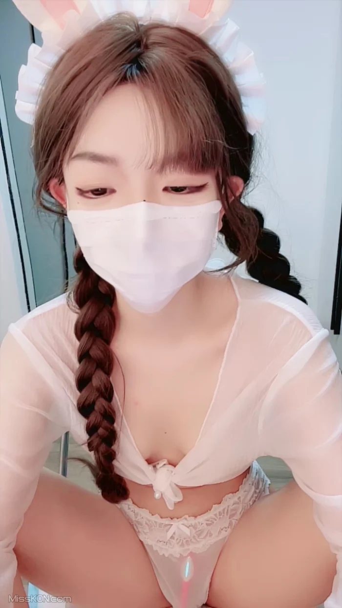 顾只只(苏晴)： 甜御完美结合的喷水姬女神视频合集 #01