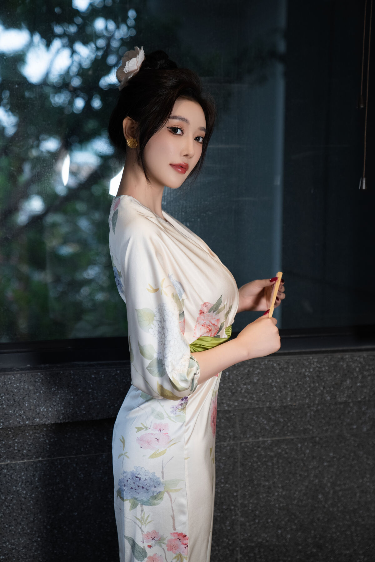 内购无水印 Yang Chen Chen 杨晨晨Yome - 秀人网模特 红色情趣 Part01