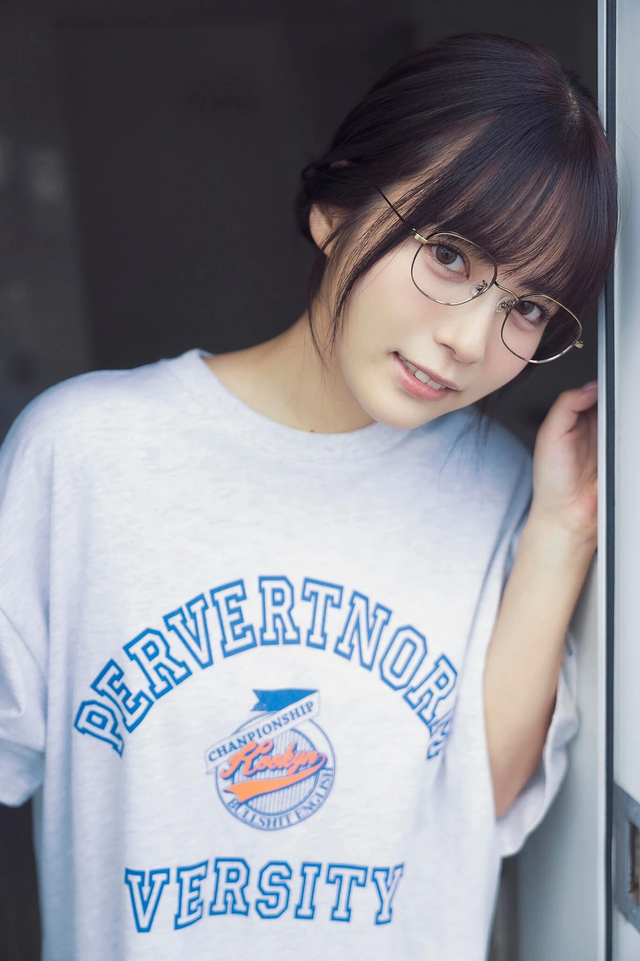 Umi Shinonome 東雲うみ, SPA！デジタル写真集 「自分専用アンドロイド」