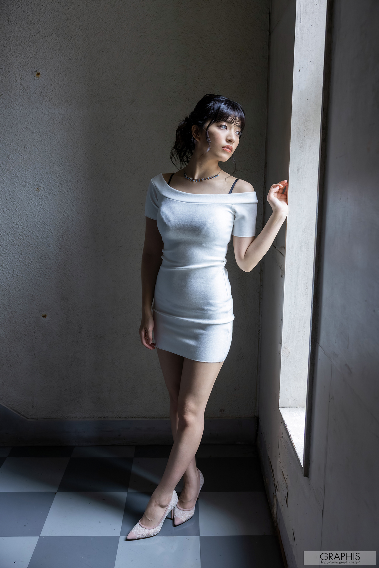 [Graphis] Gals – Akari Neo 根尾あかり GLEAM vol.3