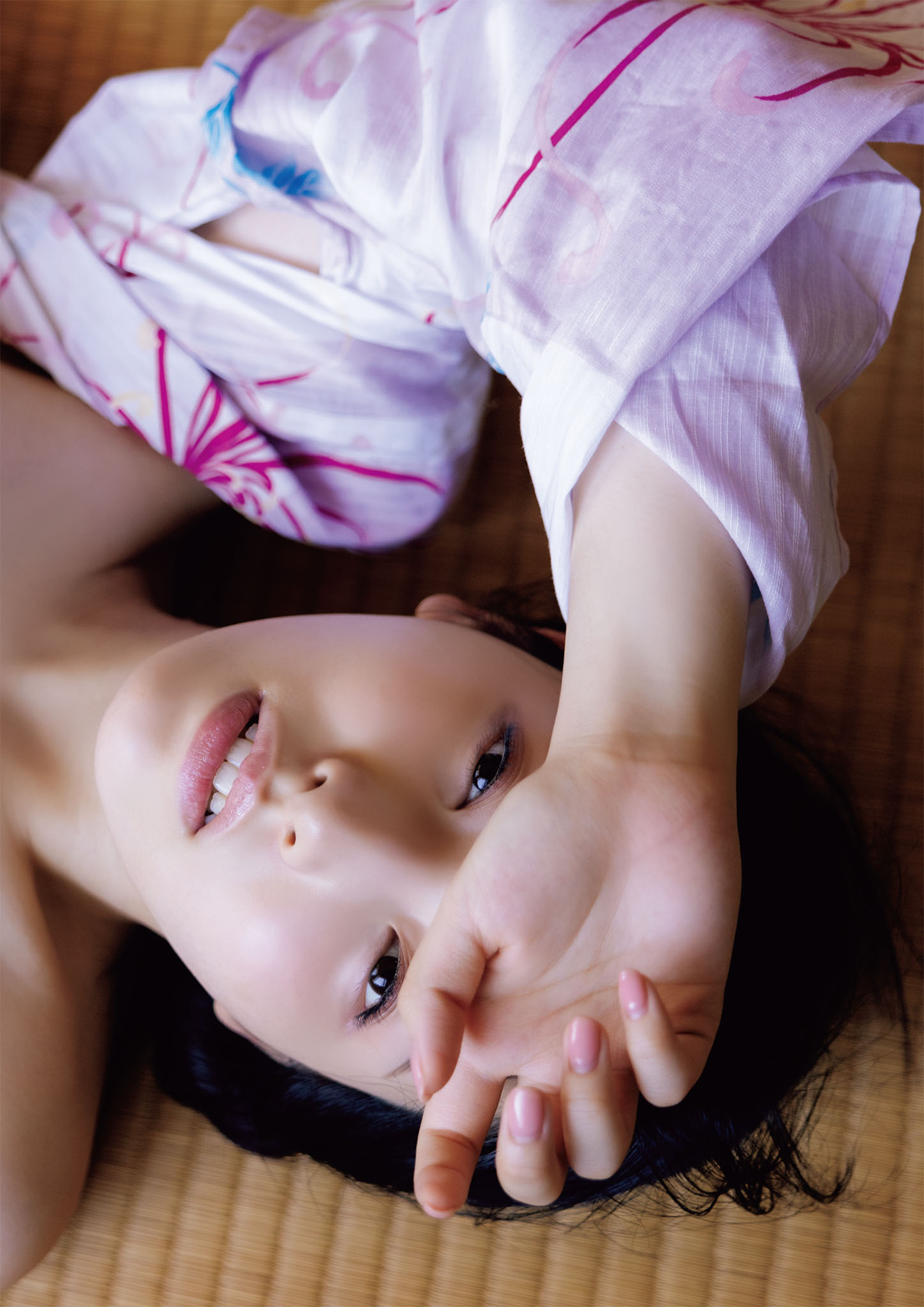 [Photobook] はぴぱら 彩月七緒