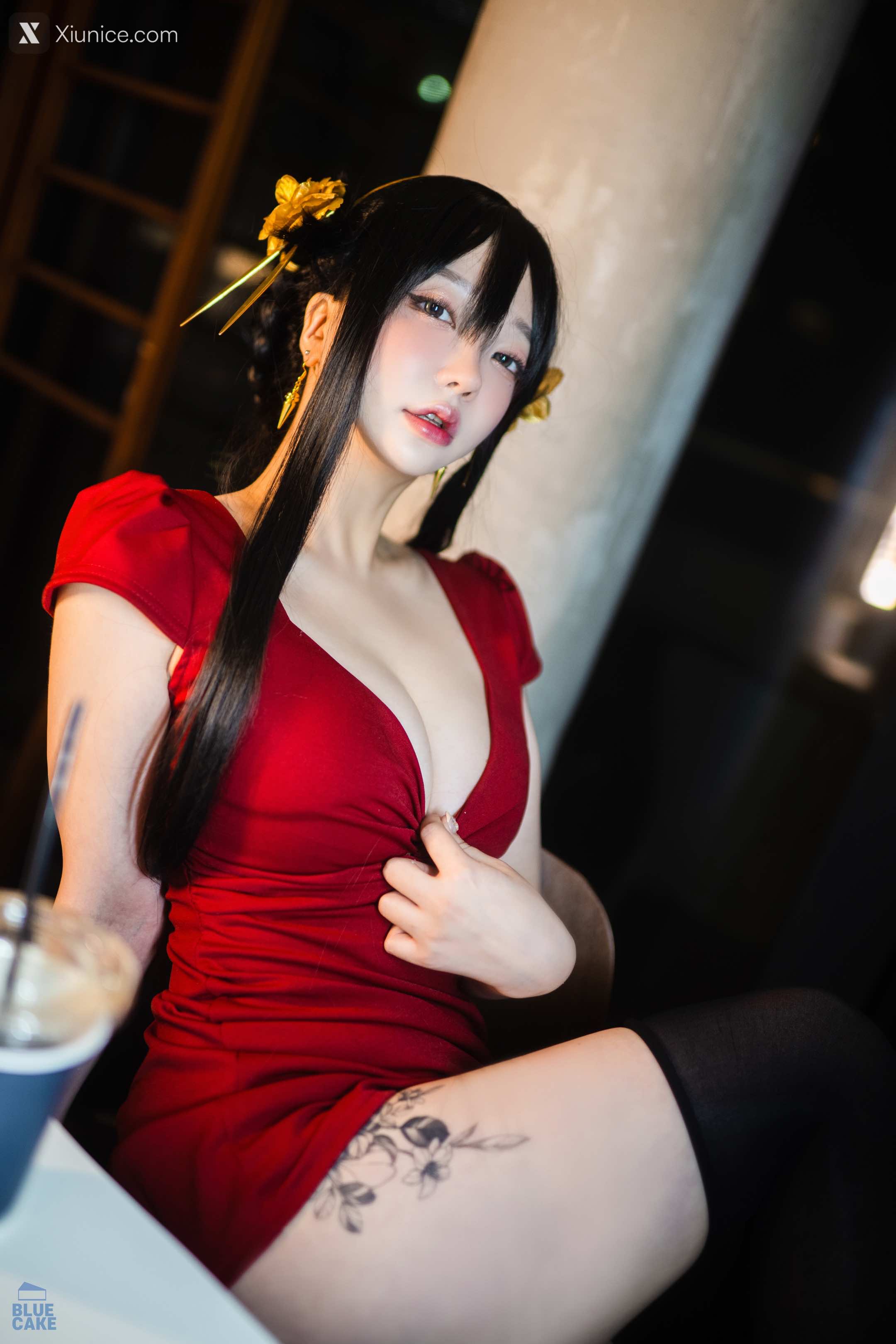 BLUECAKE Son Ye-Eun (손예은) – Black Rose RED+ 4K