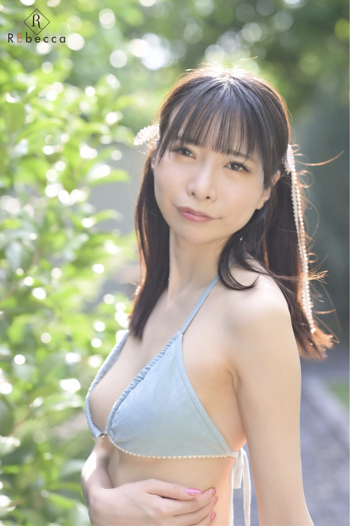 Yuna Hinano 雛乃ゆな, REbecca 写真集 「初めてのケイケン」