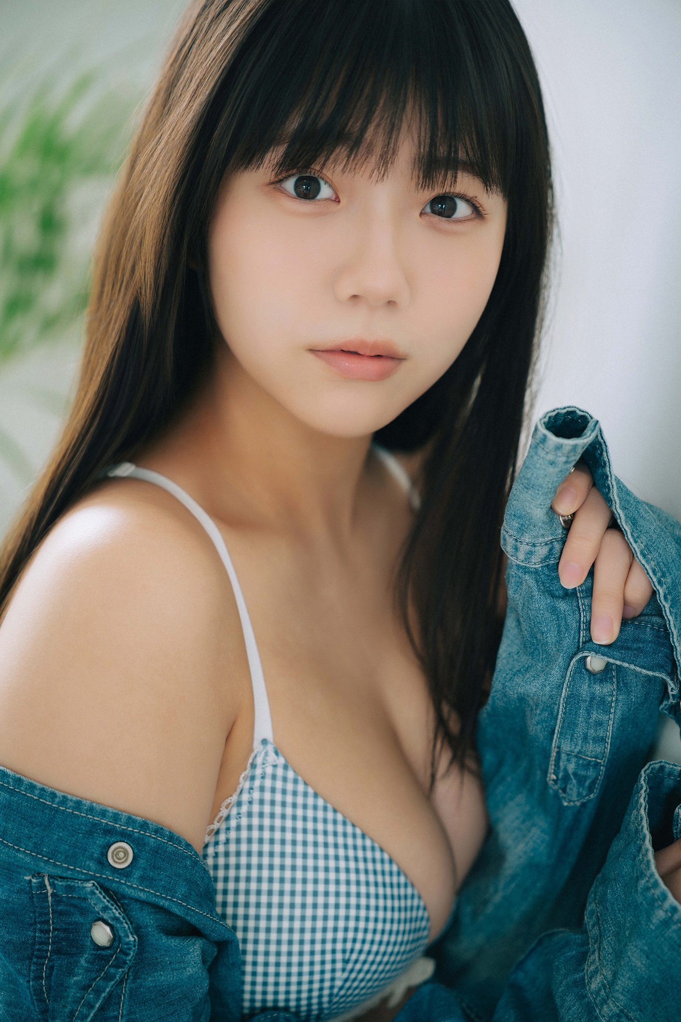 [Photobook] STU48 工藤理子「LOOK ME！！」【ヤングチャンピオンデジグラ】