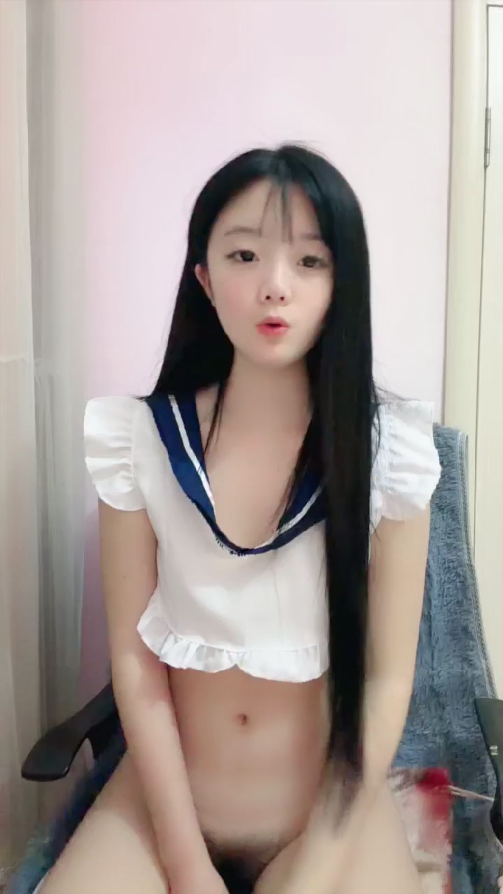 06小兔牙： 可爱小学妹 稚嫩羞涩