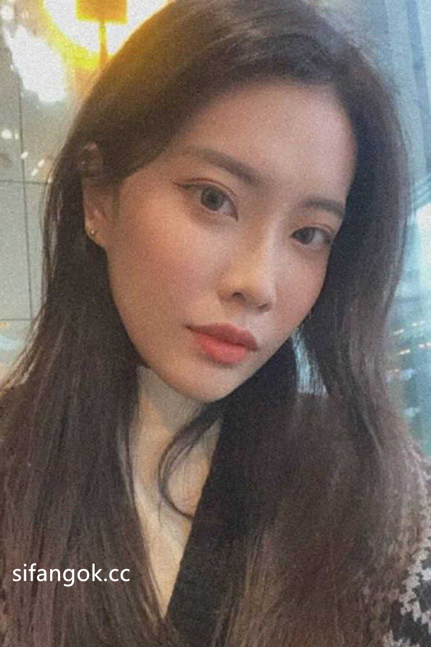 御姐型海歸留學生露臉性愛自拍,開放熱情各種花樣,出國後變成阿黑顏母狗,這么騷是有說法的 15 御姐型海歸留學生露臉性愛自拍,開放熱情各種花樣,出國後變成阿黑顏母狗,這么騷是有說法的