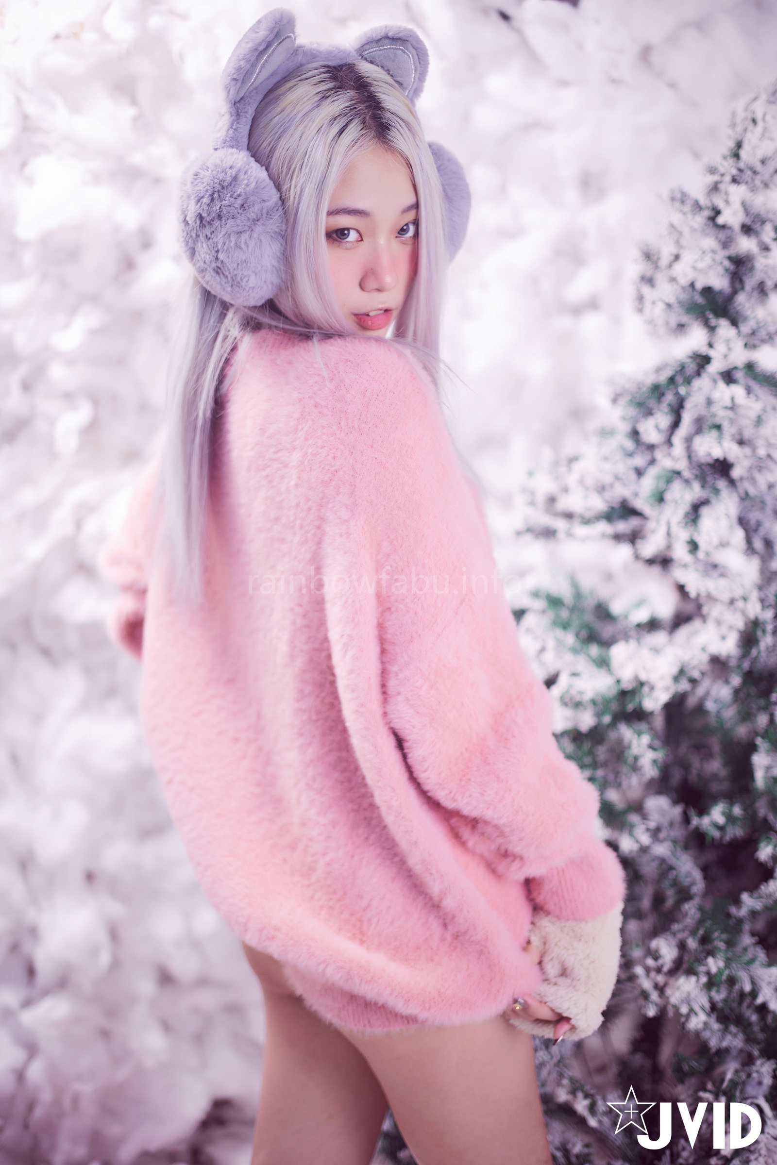 [JVID] Verna – 性感的愛死寂寞人雪女Verna陪你度過聖誕寒冬