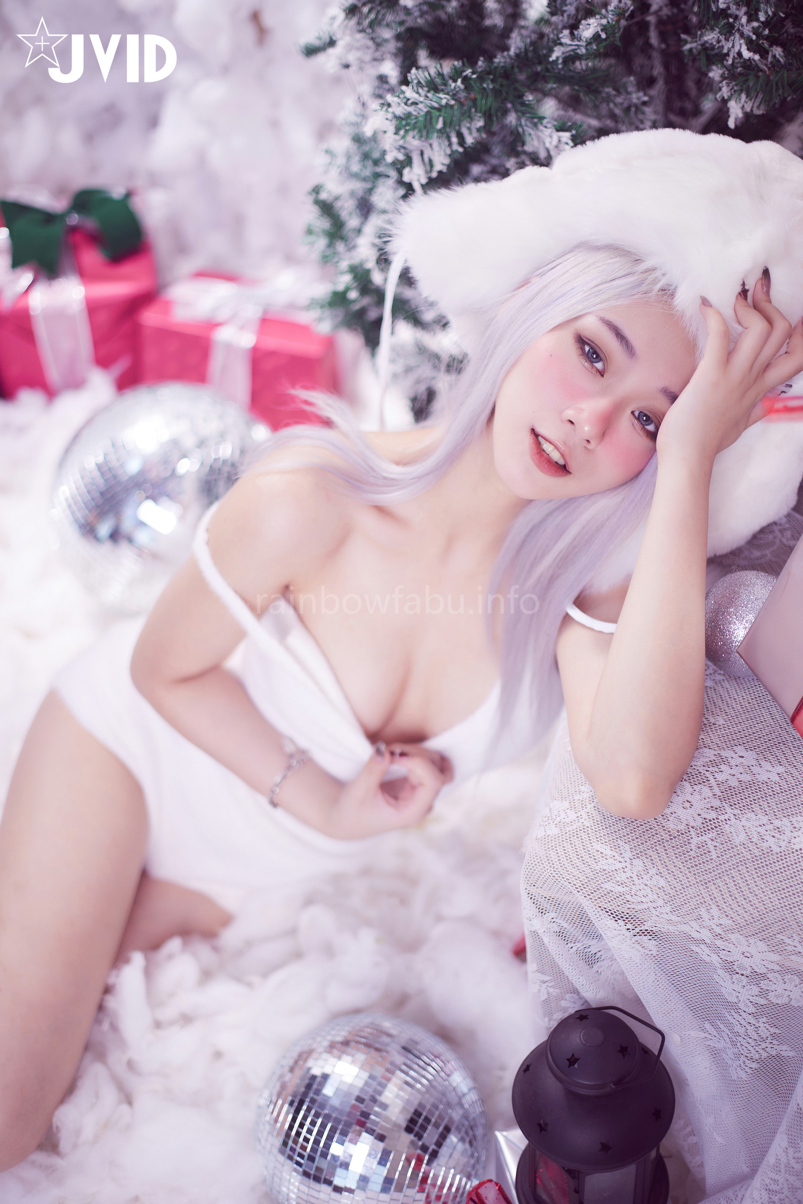 [JVID] Verna – 性感的愛死寂寞人雪女Verna陪你度過聖誕寒冬