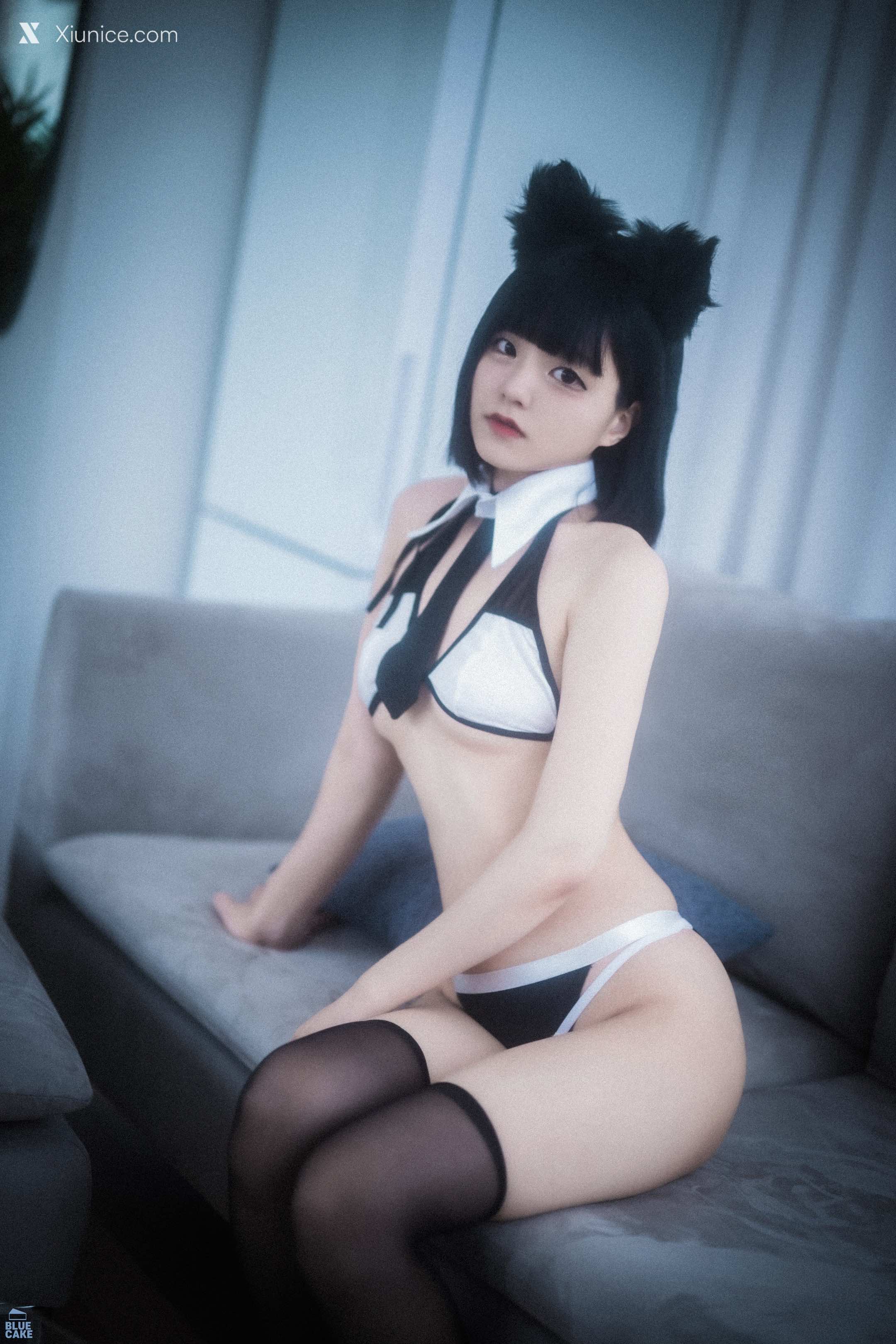 BLUECAKE Jeong Jenny (정제니) – Meow 4K