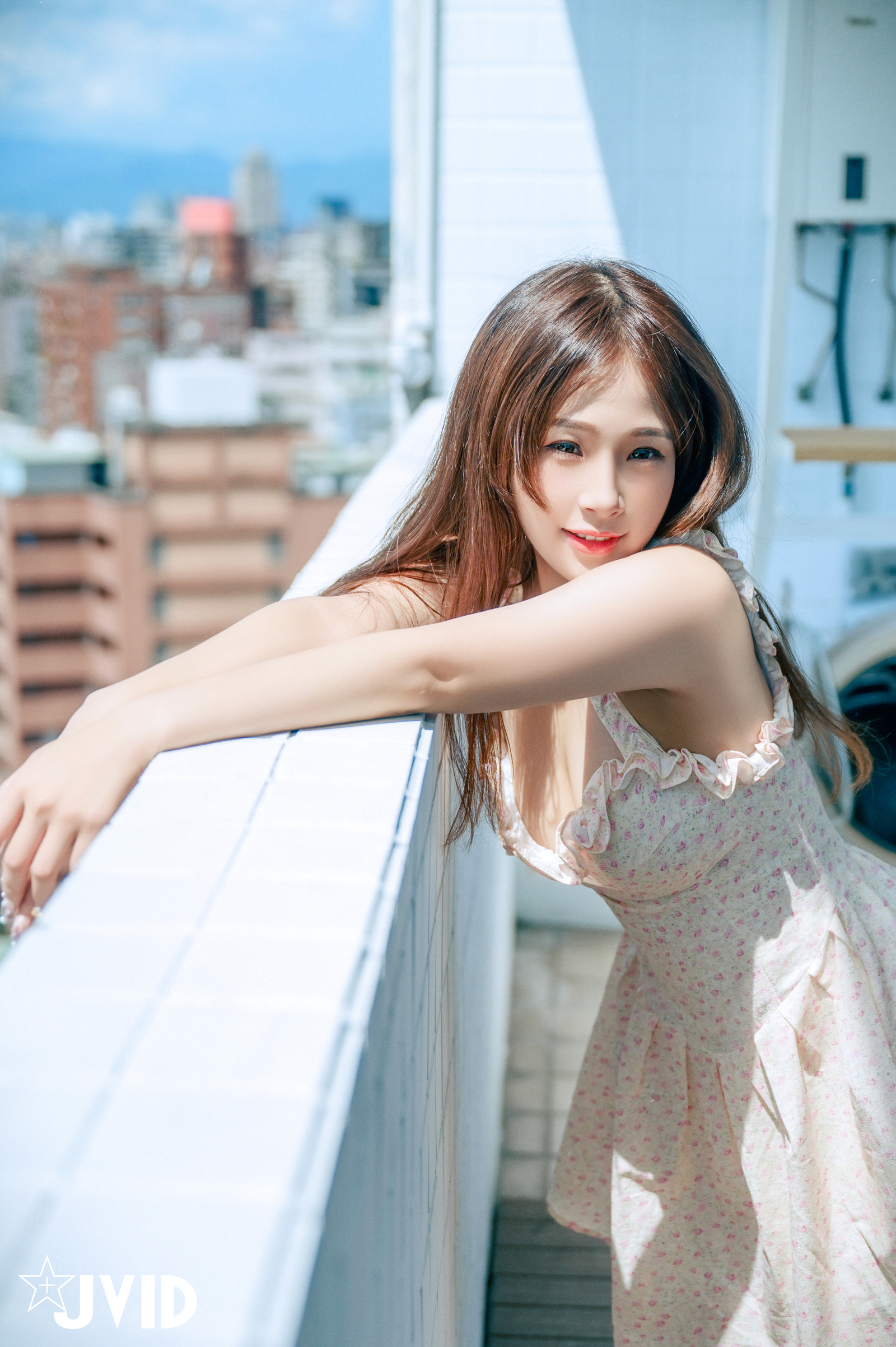 [JVID] 婕咪 Juice – 民宿巧遇正妹婕咪給了我夢幻又炙熱的假期
