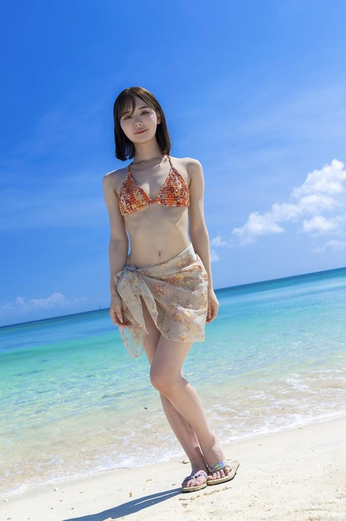 [Photobook] JUICY HONEY THE LUXURY 2024 MIRU RINTERIE (English Edition)