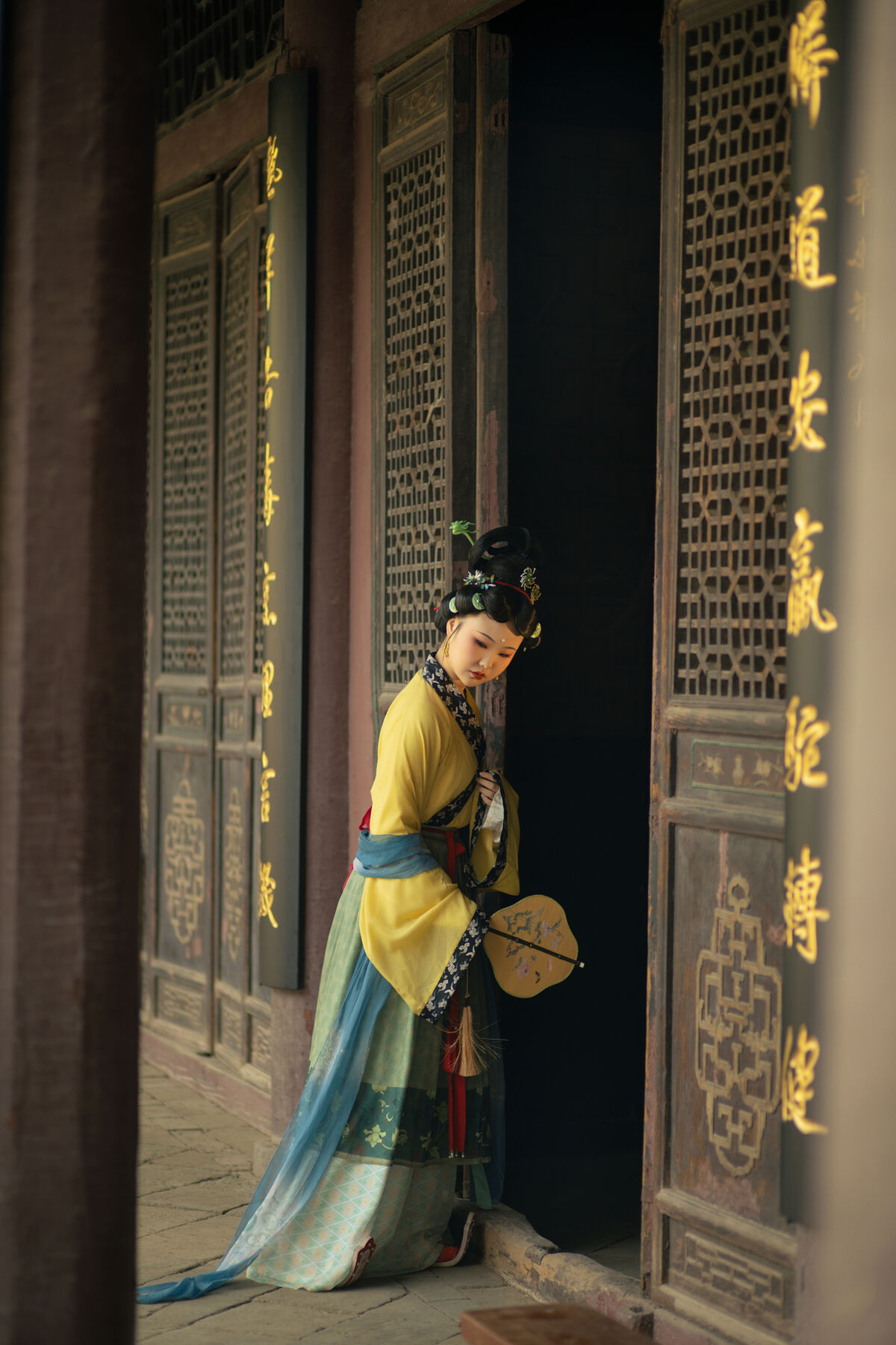 YiTuYu艺图语 Vol.10539 Liu Qi Qi