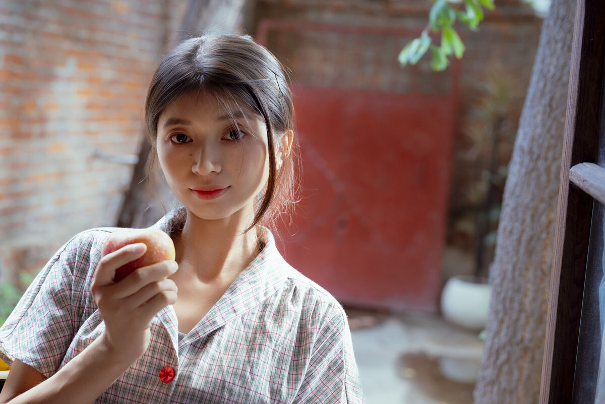 YiTuYu艺图语 Vol.10295 Yi Ming