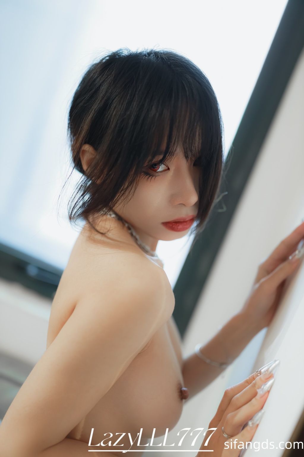 [OtherXXX] LazyLLL777(阿七)： 网红摄影师 全尺度唯美私拍