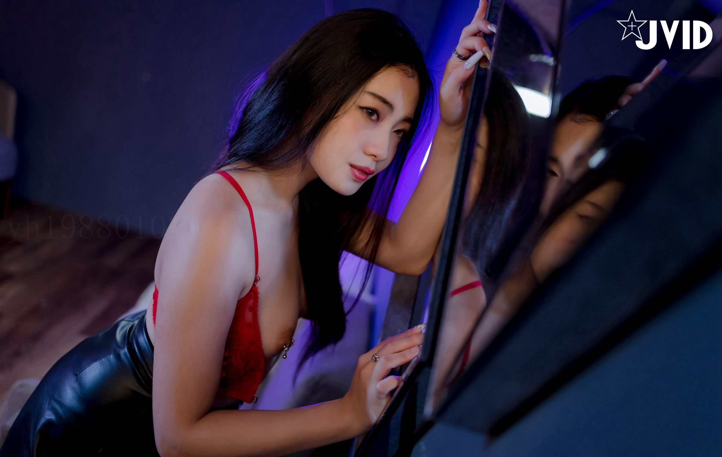 [JVID] 夏暮光 – 極度誘惑女特工夏暮光性感尤物